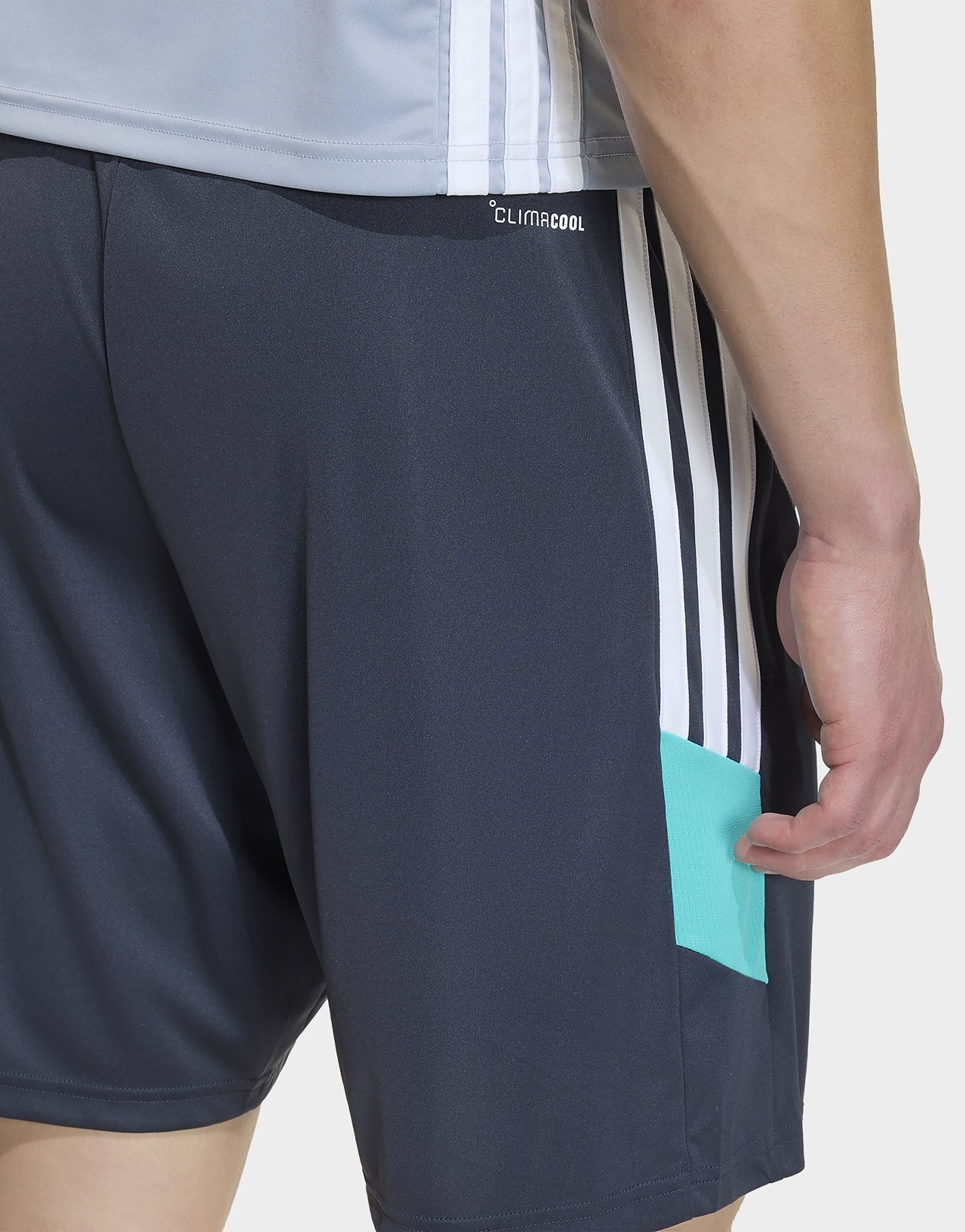 adidas Tiro 26 Essentials Shorts