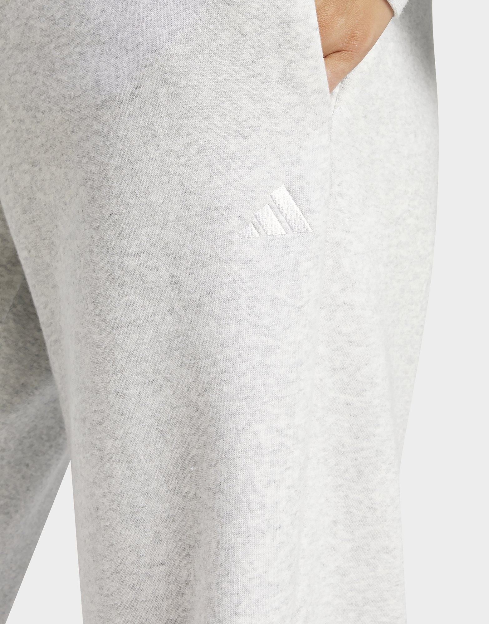 adidas Essentials Small Logo Feel Cozy Open-hem Hose