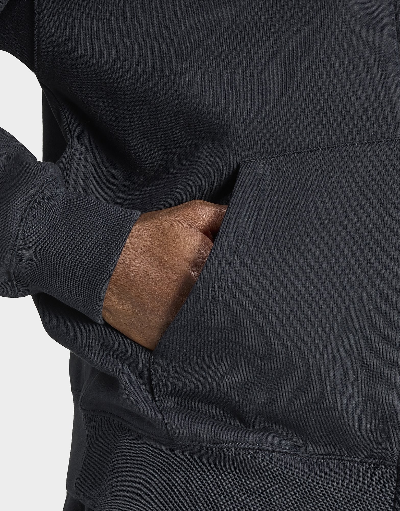 adidas TREFOIL ESSENTIALS HOODIE, LOCKER GESCHNITTEN, MIT DURCHGEHENDEM REISSVERSCHLUSS