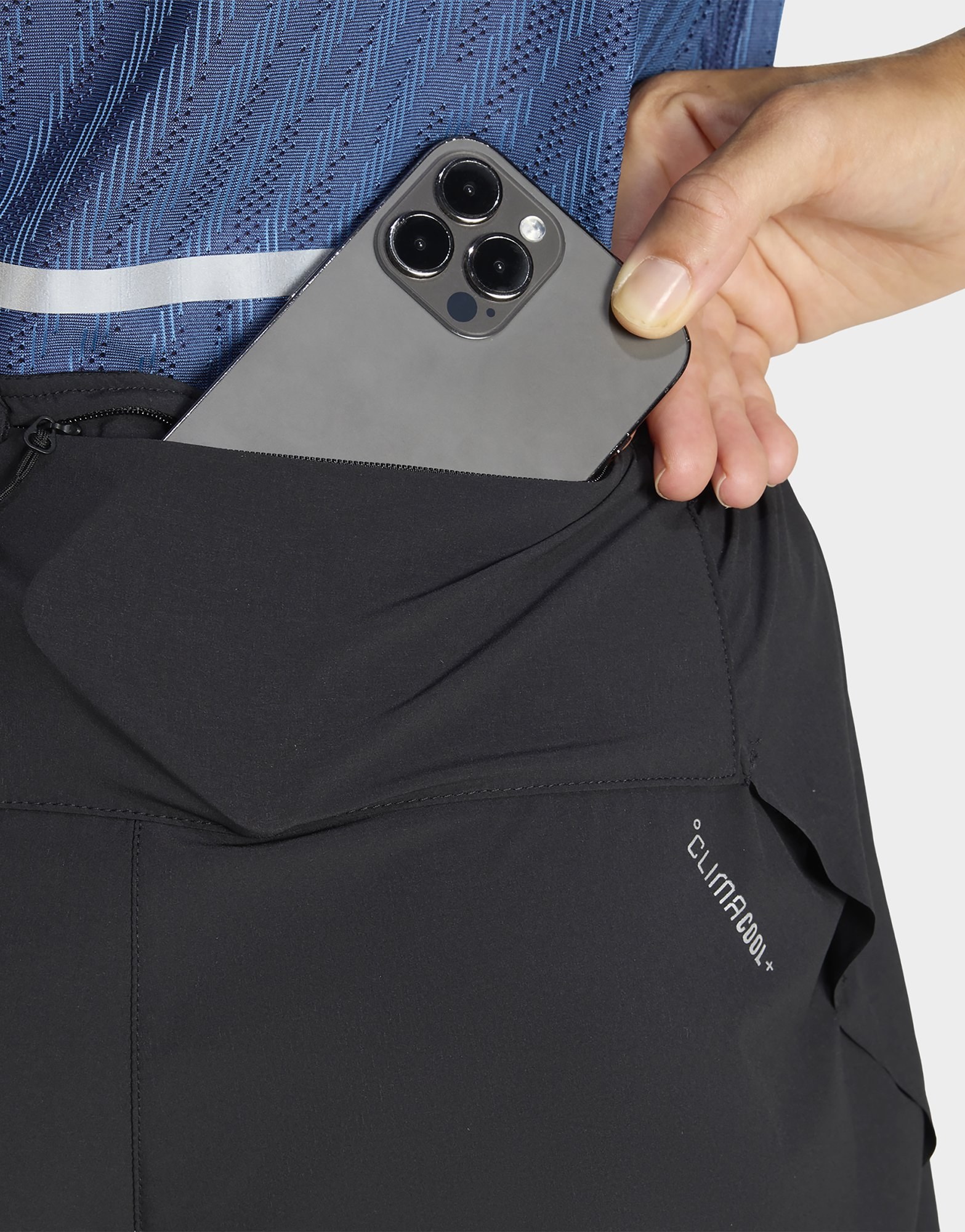 adidas Adi365 Climacool+ 2-in-1 Shorts Mit 4 Taschen