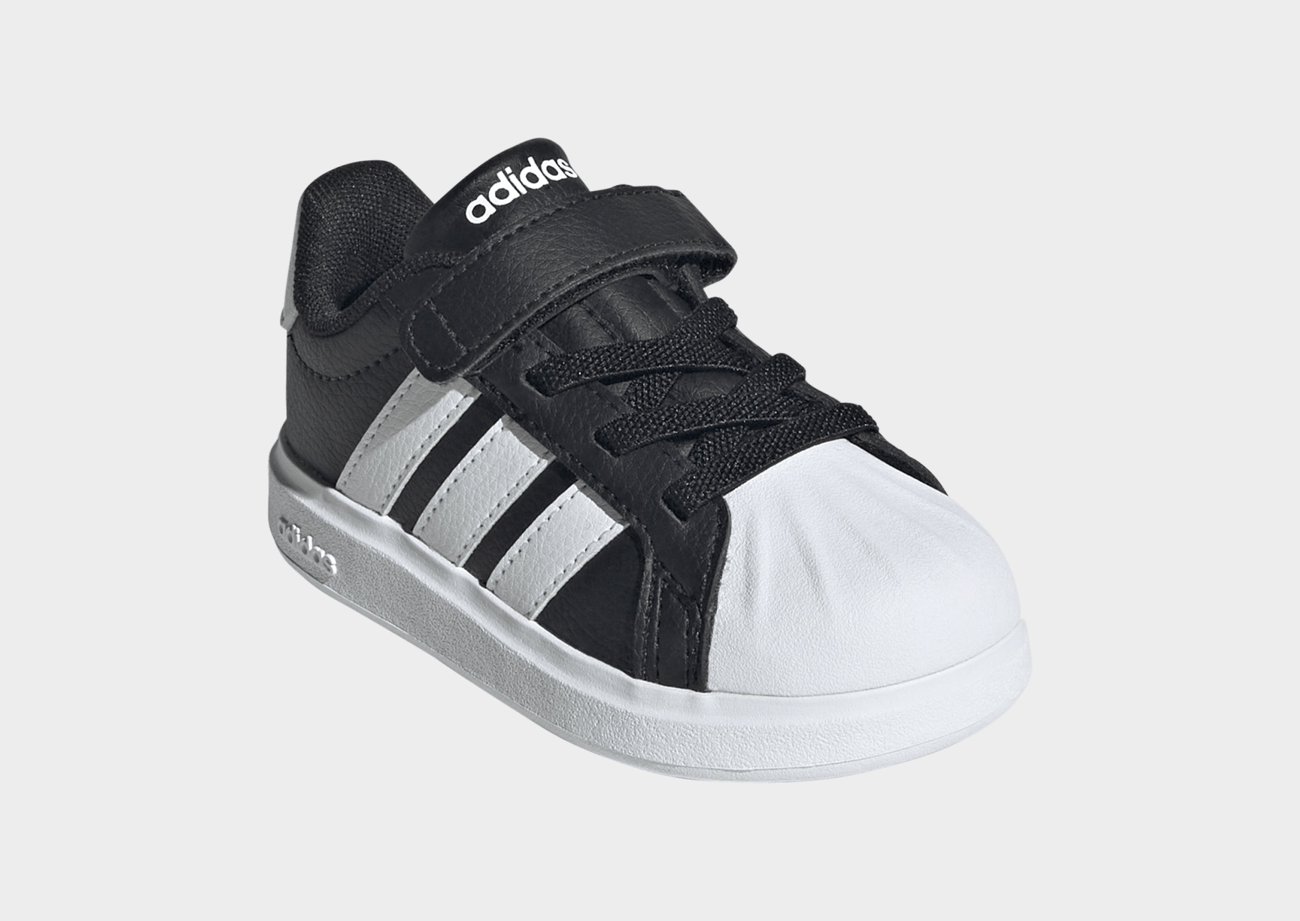 adidas Streettalk