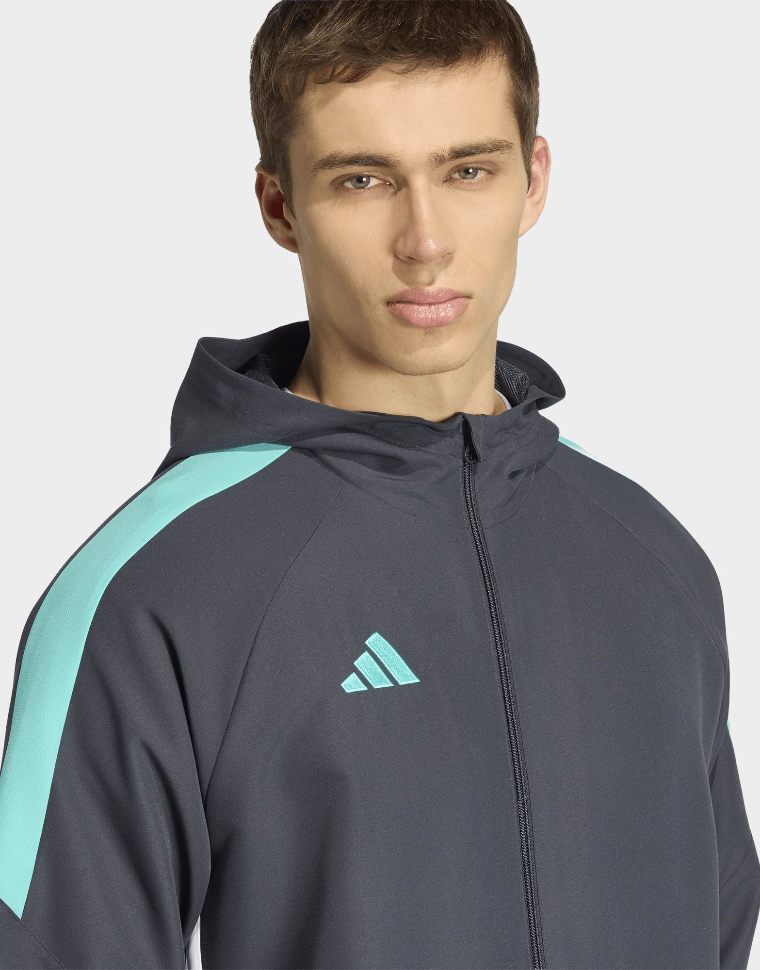 adidas Tiro 26 Essentials Woven Kapuzenjacke
