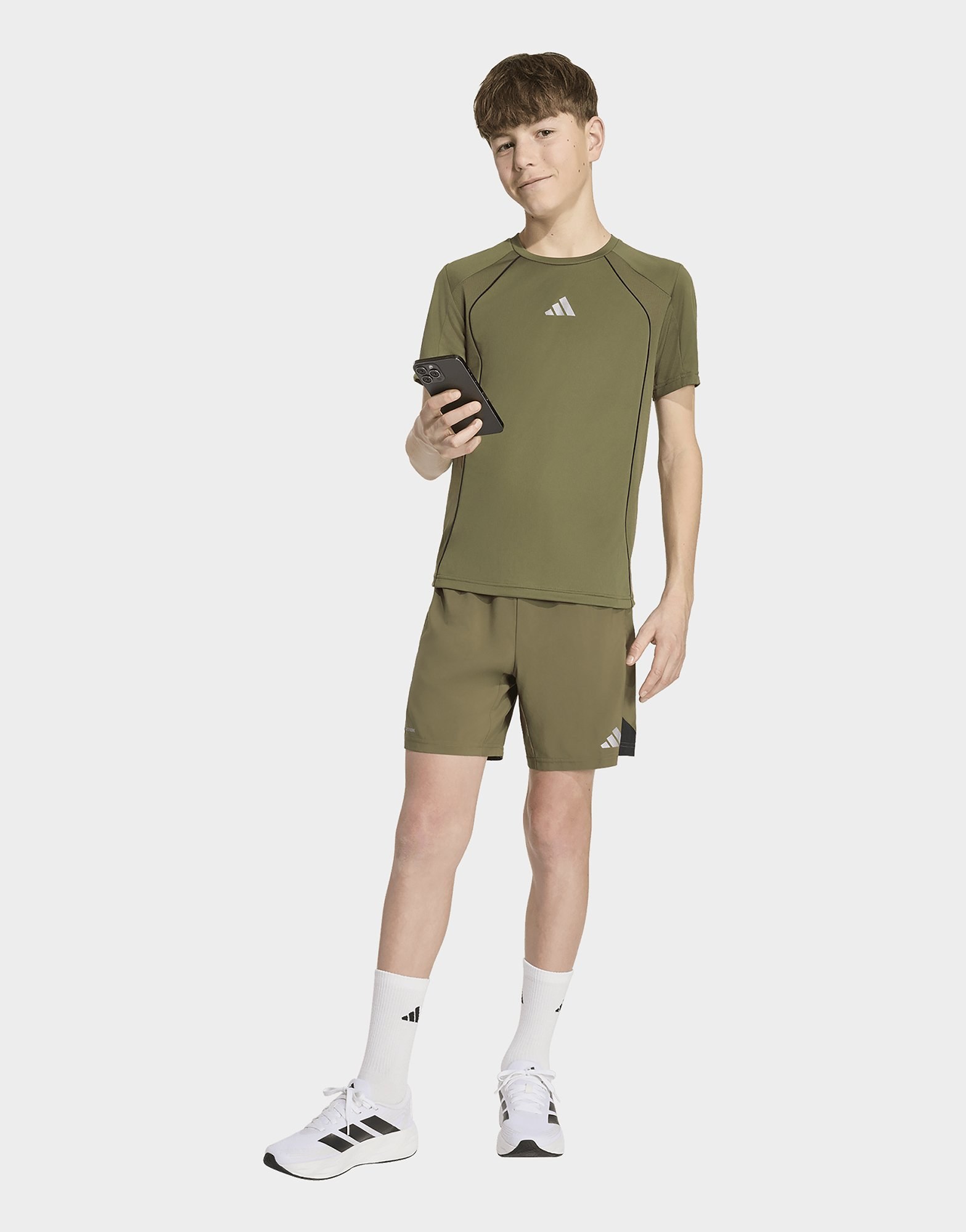 adidas TECH APPAREL SHORTS