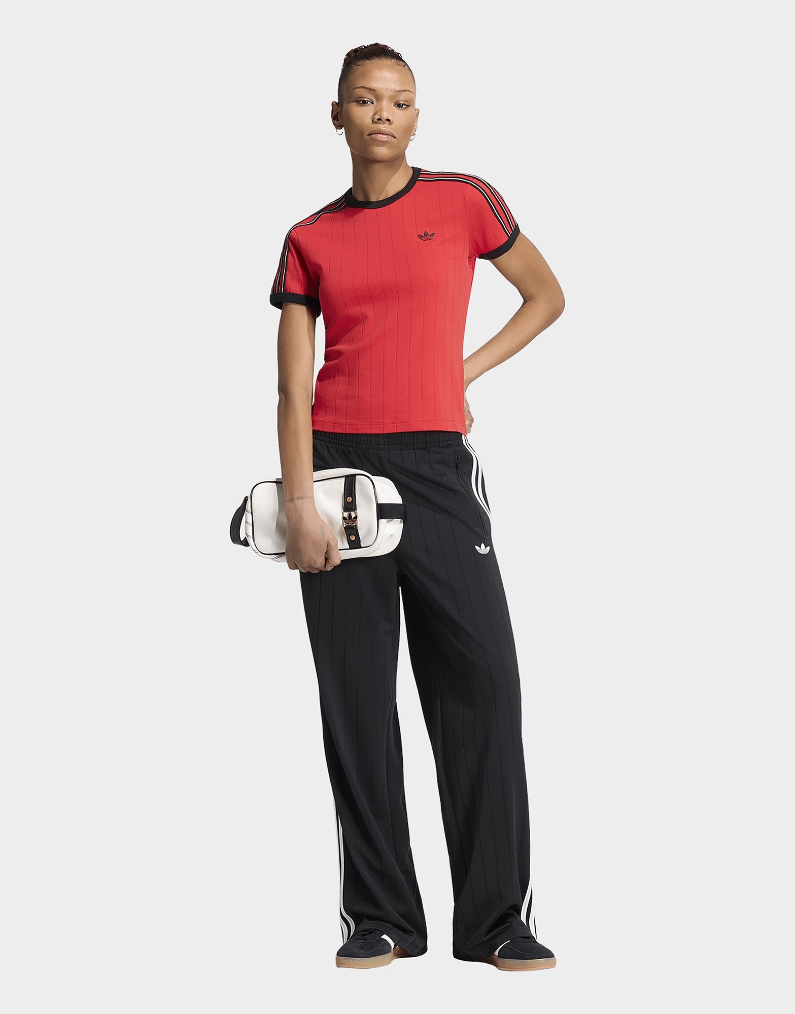 adidas Originals Firebird Trainingshose, Nadelstreifen, Locker Geschnitten