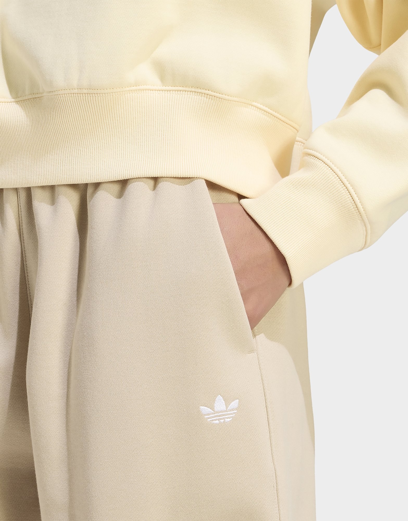 adidas Essentials Fleece-jogginghose, Lockere Passform