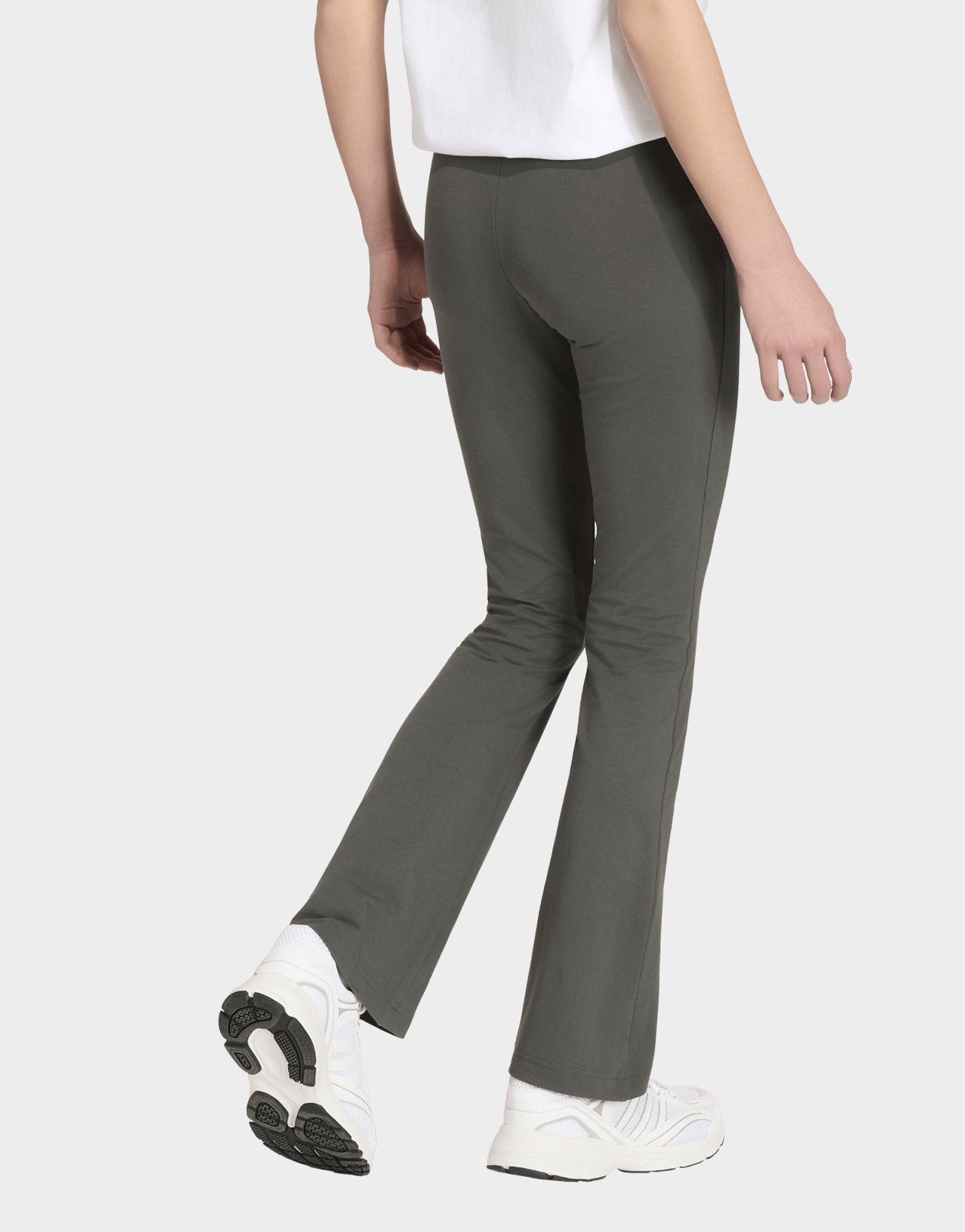adidas ESSENTIALS LEGGINGS, AUSGESTELLTES BEIN