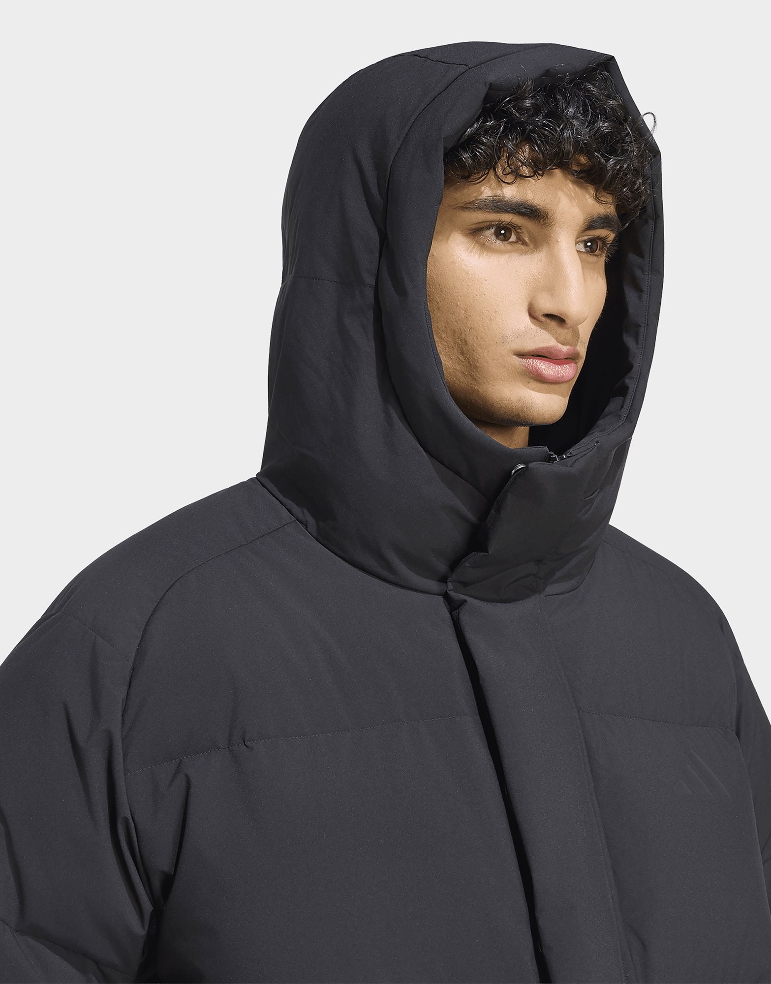 adidas Helionic Puffer Jacke Kapuze