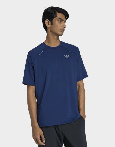 adidas Tech Trefoil Essentials Polyester T-shirt