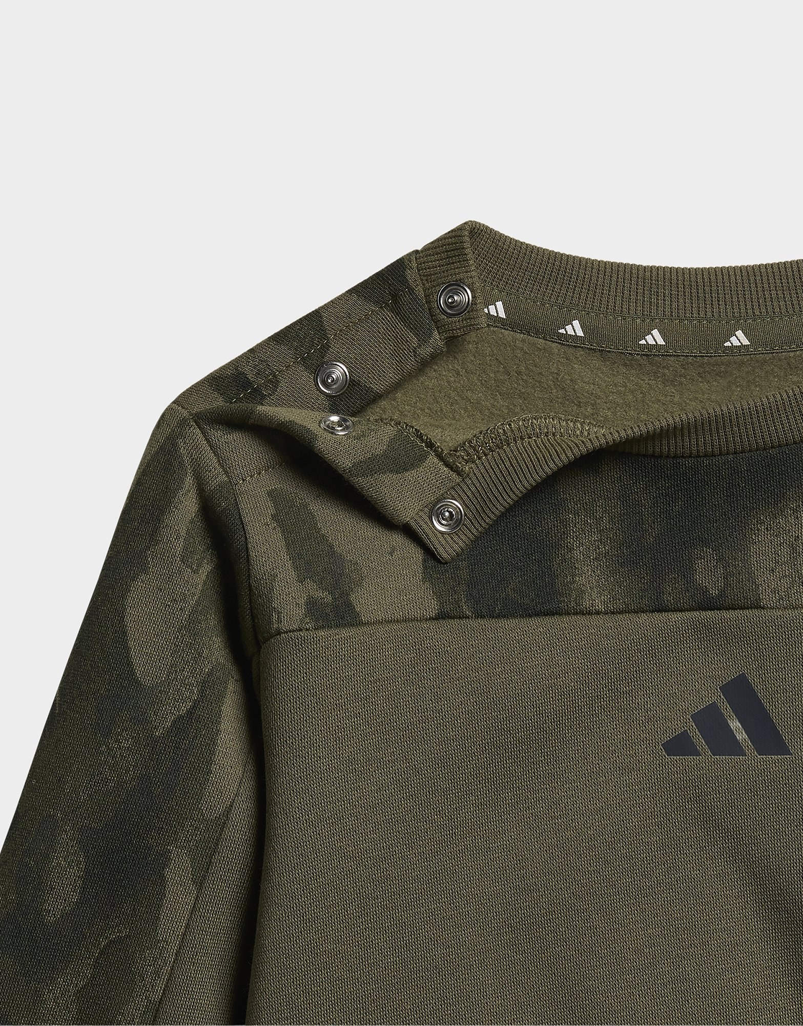 adidas Seasonal Essentials Camo Kids Jogginganzug, Fleece
