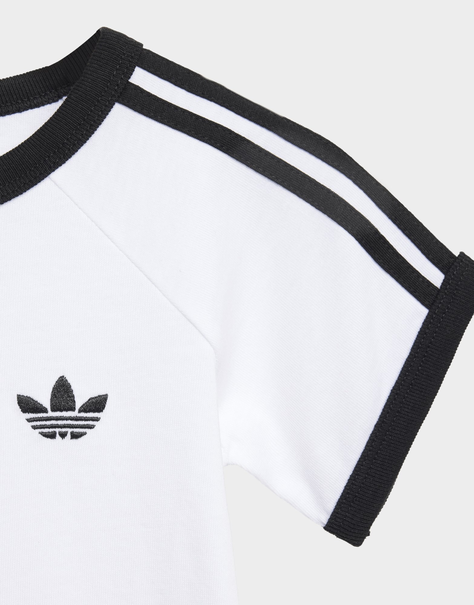 adidas 3-streifen T-shirt