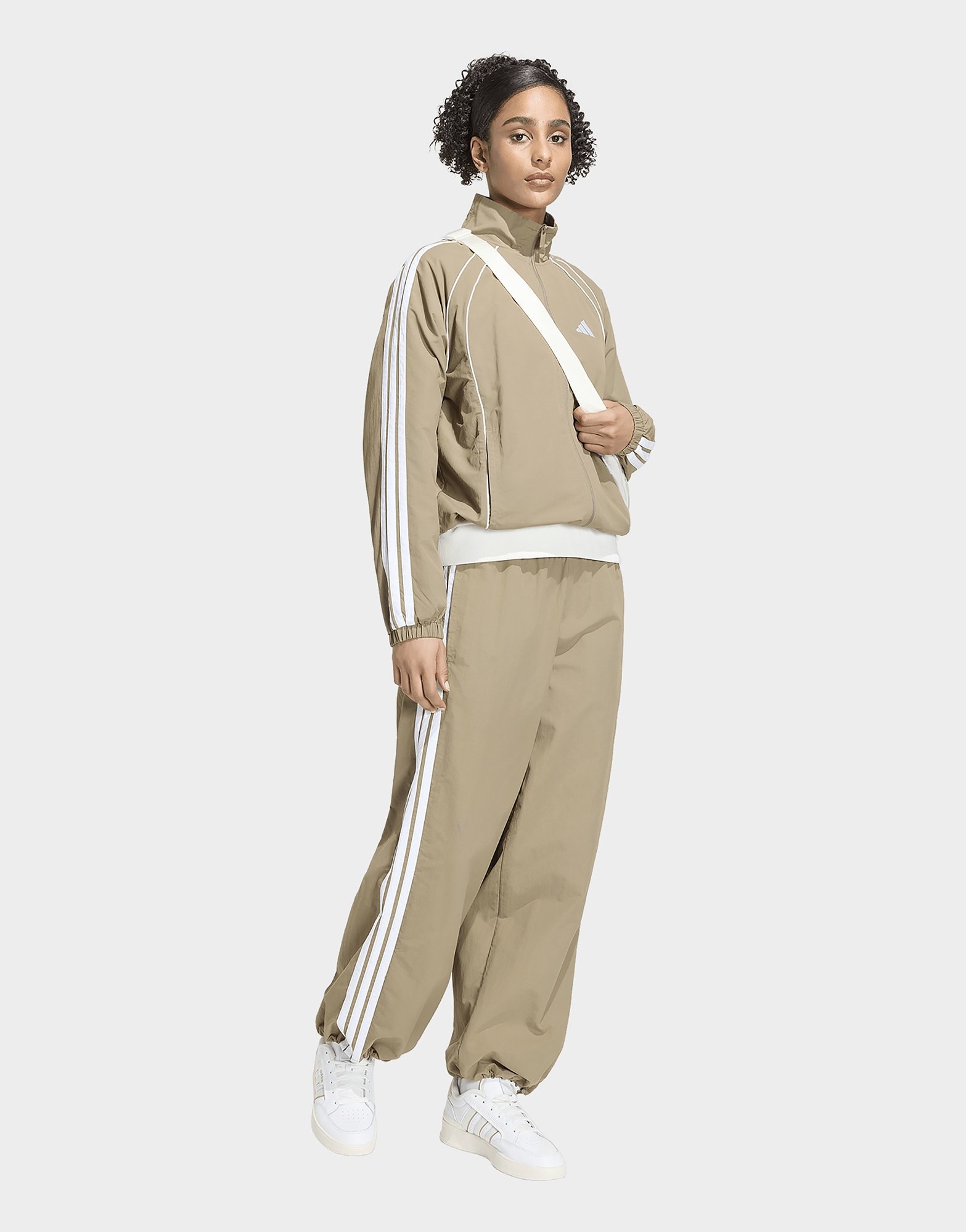 adidas Iconic Trainingsjacke, Gewebt, 3-streifen
