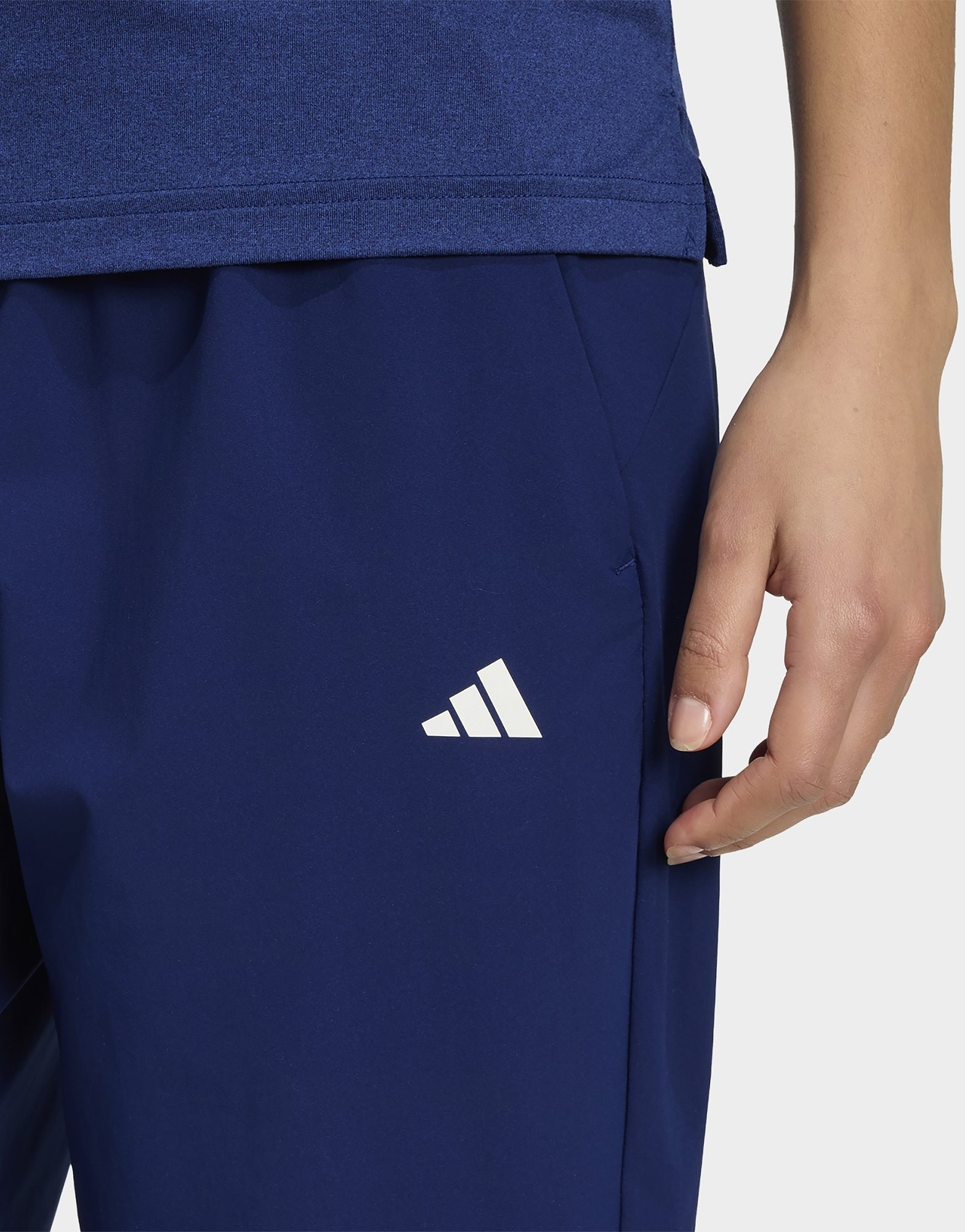 adidas Workout Essentials Webhose