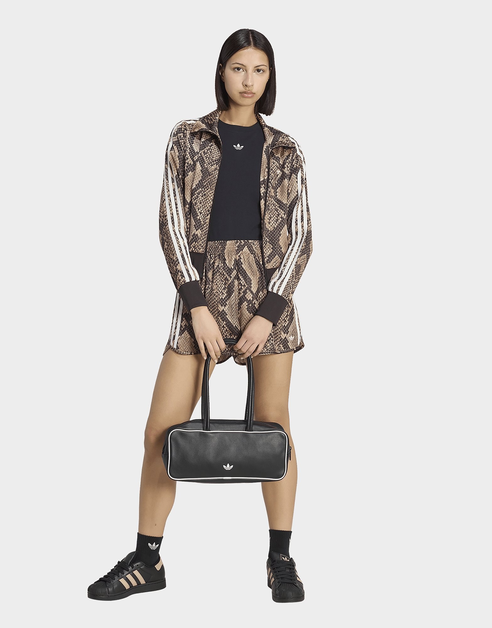 adidas Satin Shorts, Schlangenprint