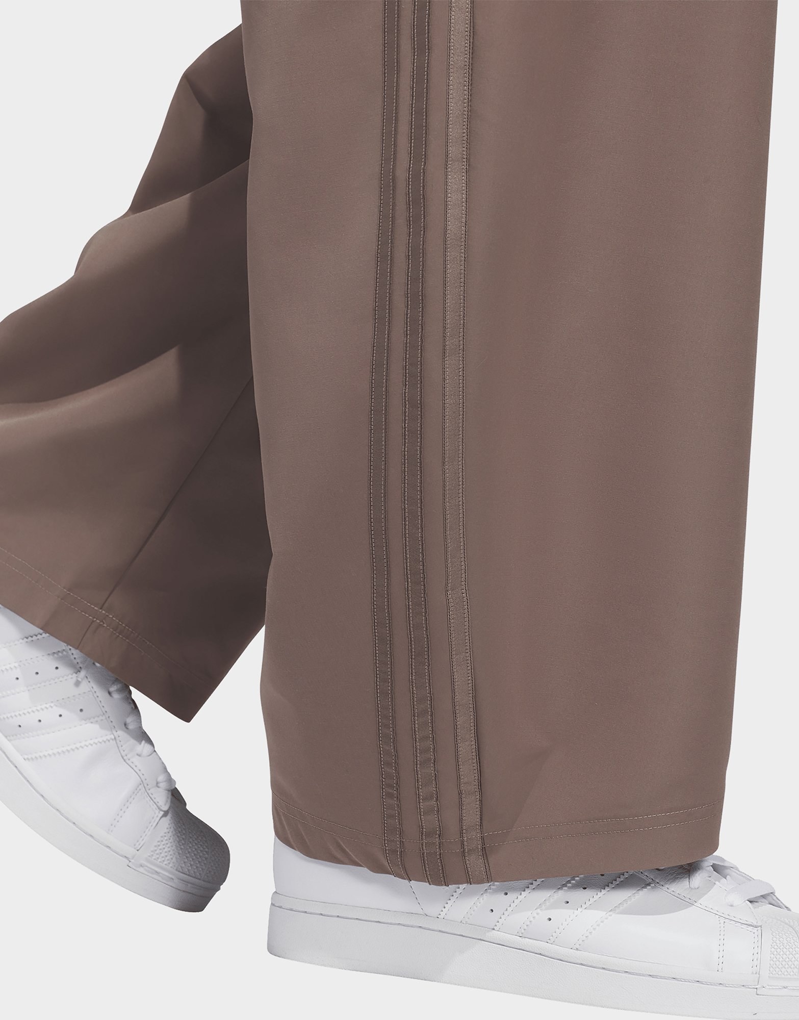 adidas Originals Gewebte Hose, Barrel Design