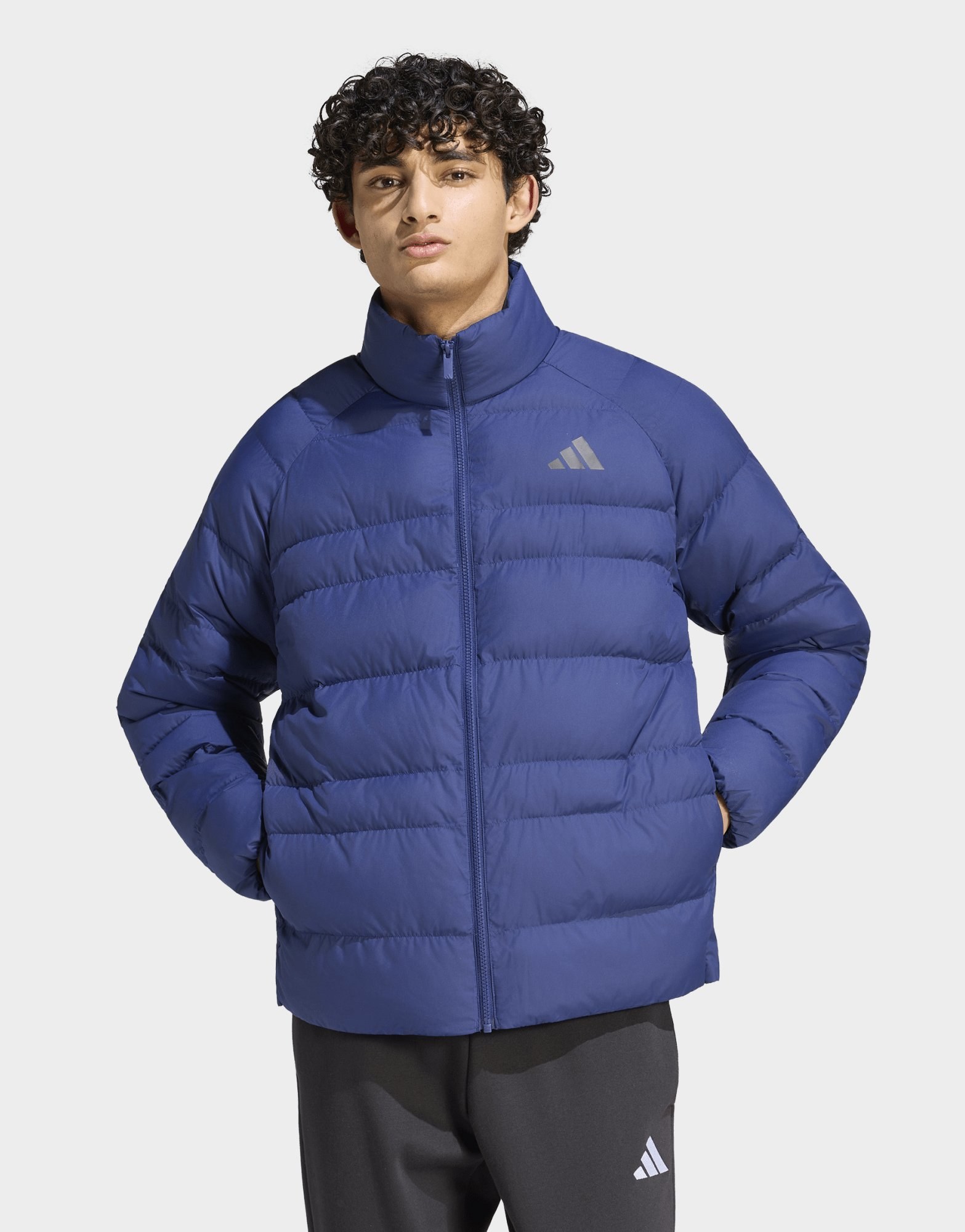 adidas Essentials Isolationsjacke, Verstaubar
