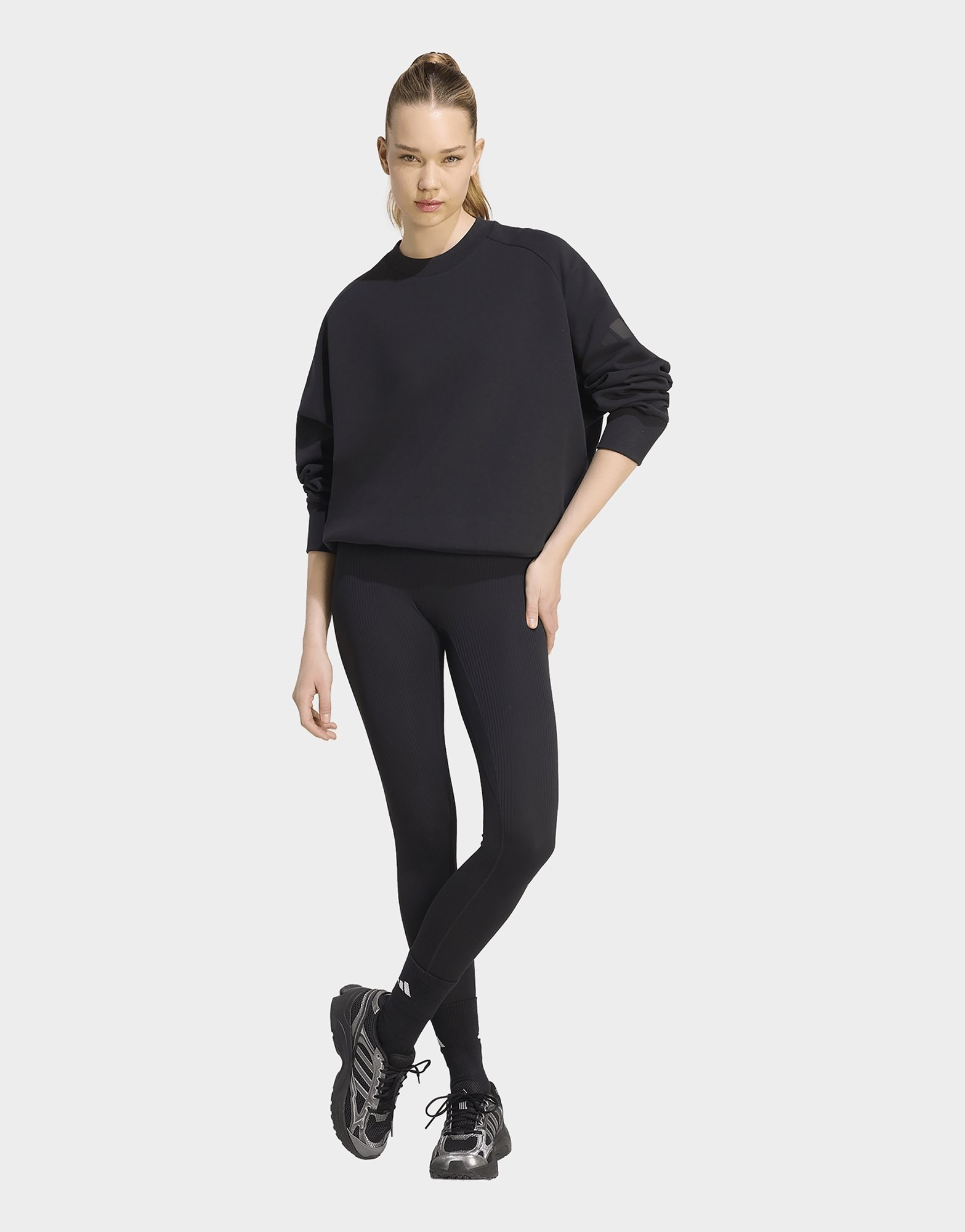 adidas Soft Lux Sweatshirt, Locker Geschnitten