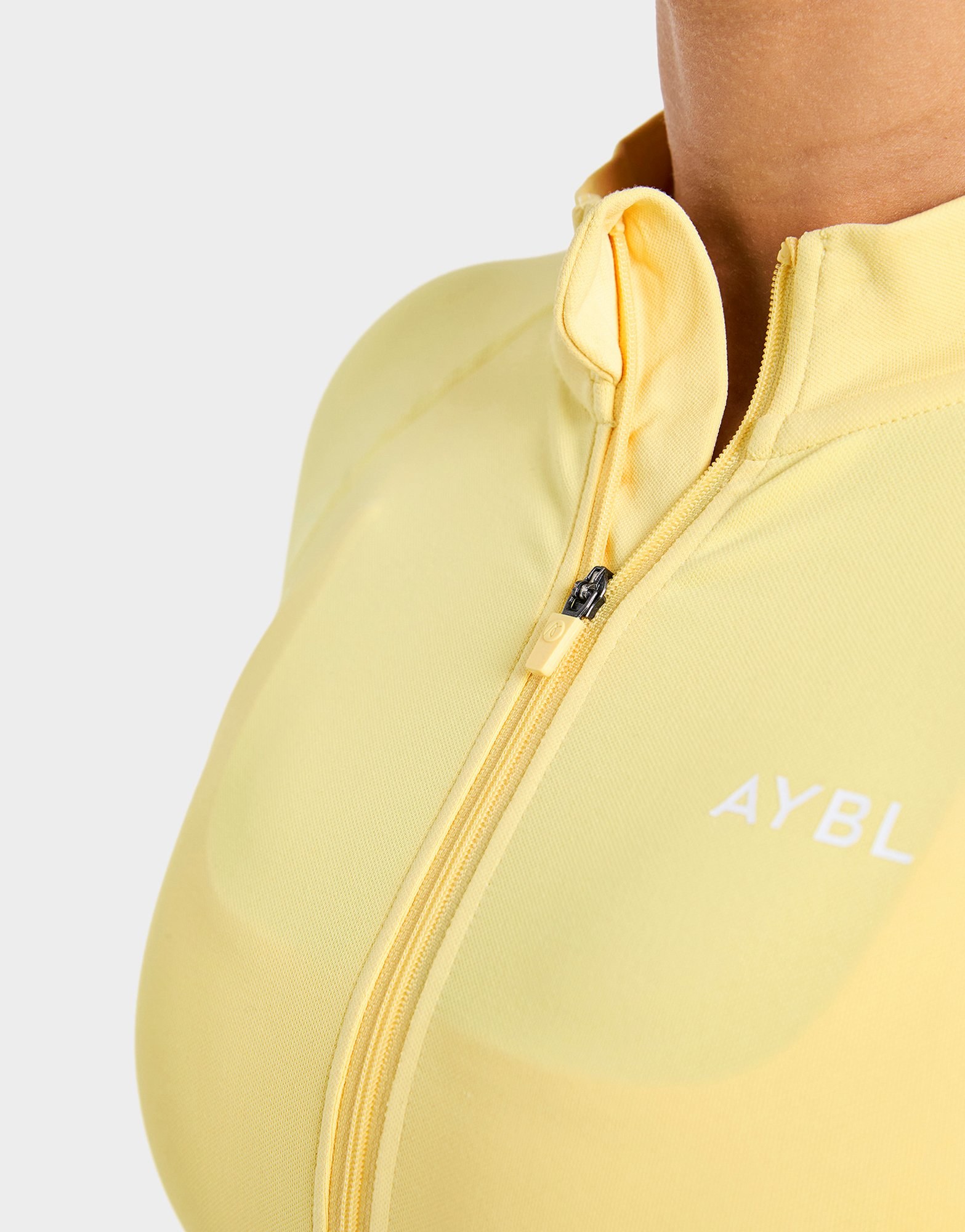 AYBL Enhance Full-Zip Seamless Oberteil