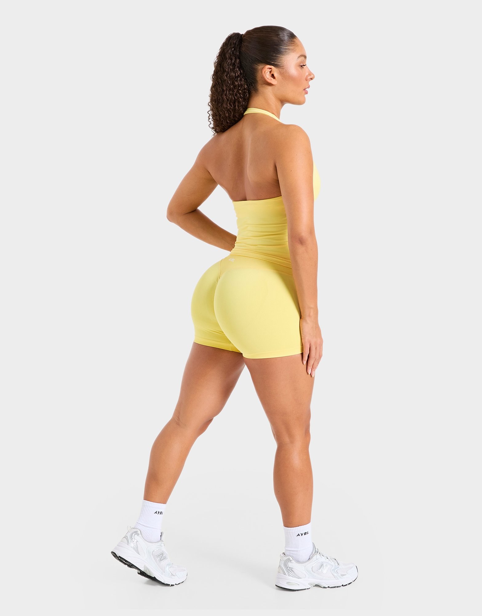 AYBL Enhance Seamless Neckholder-Oberteil