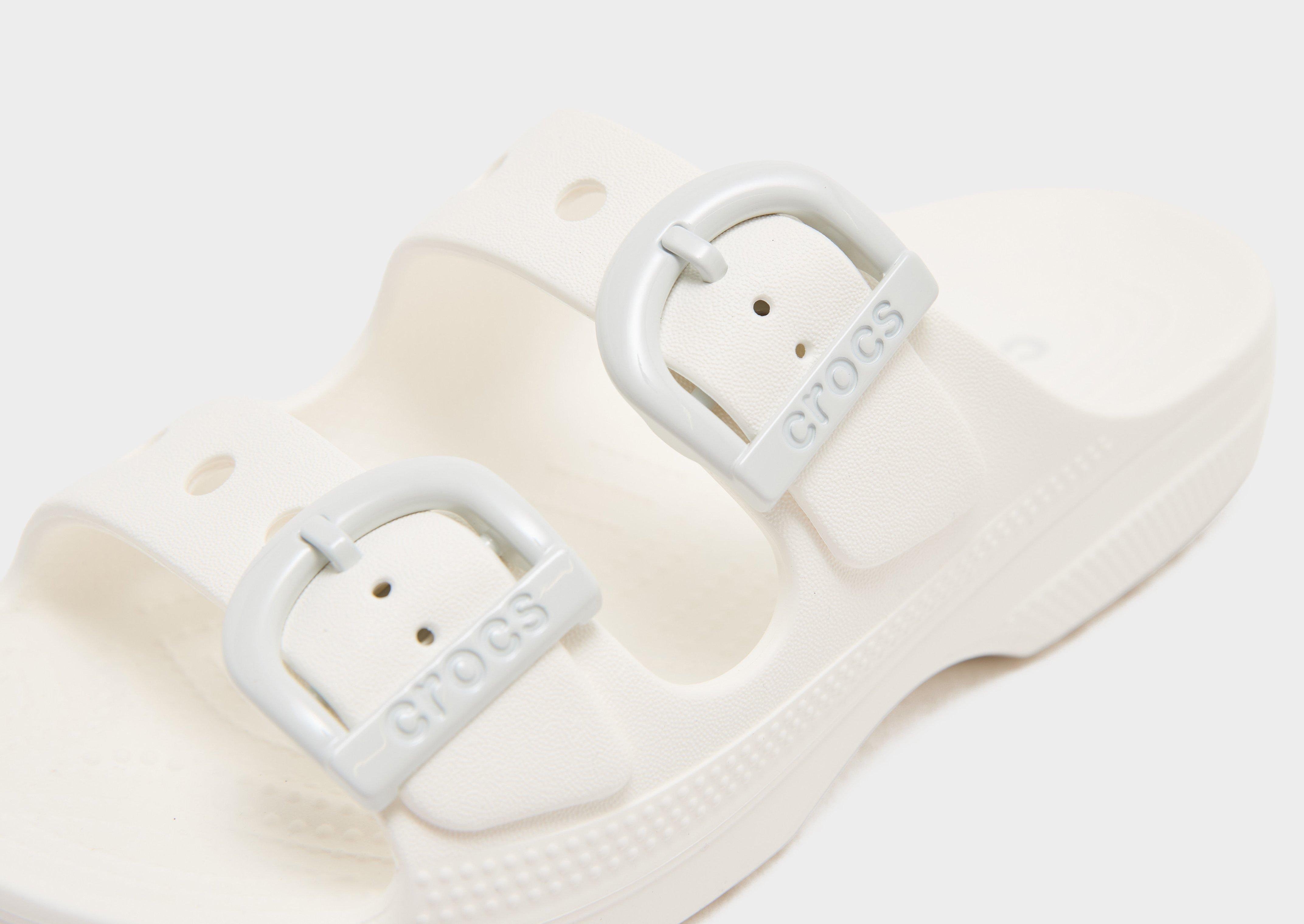 Crocs Saturday Enamel Buckle Sandalen Damen