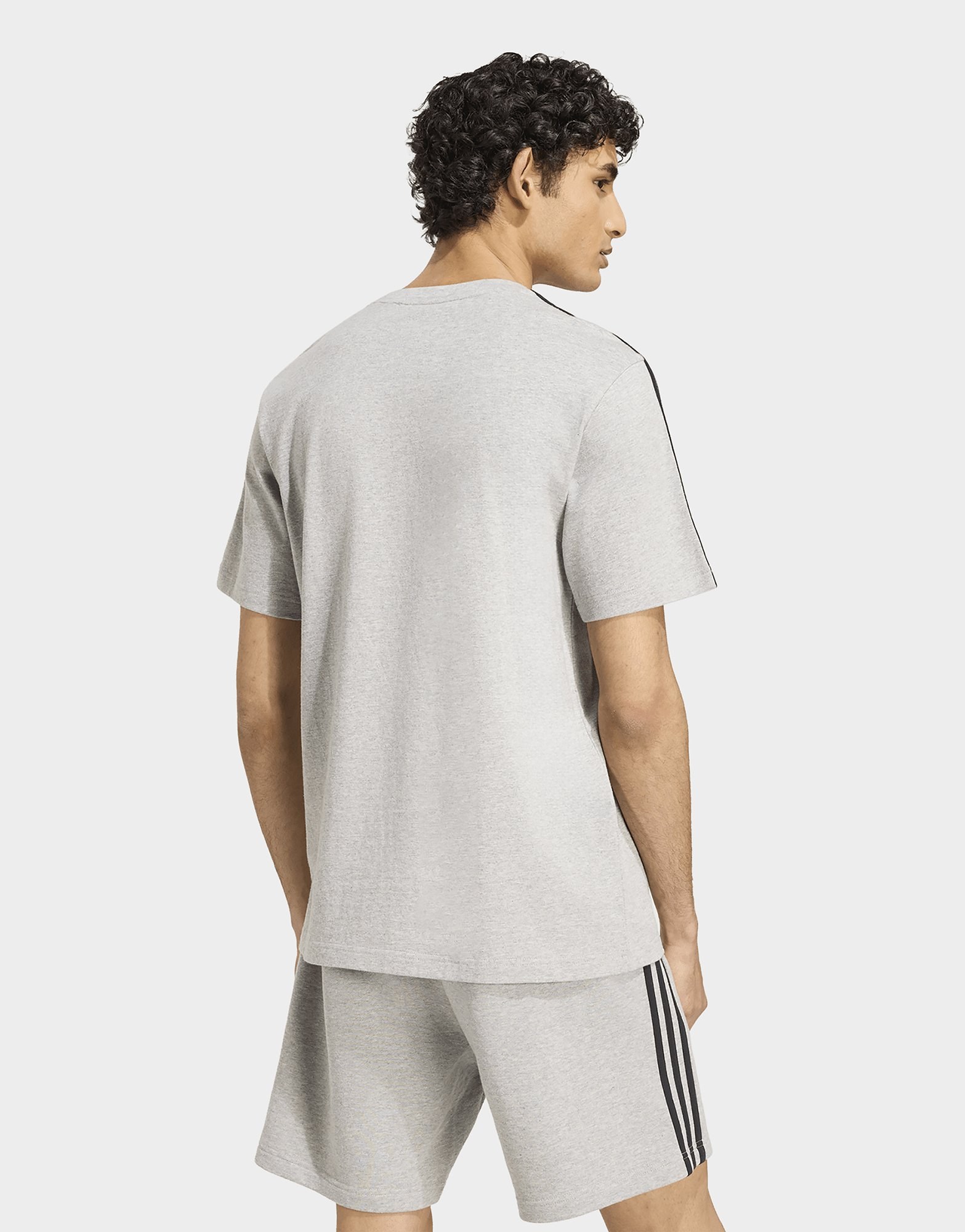 adidas Essentials 3-streifen T-shirt, Single Jersey, Branding