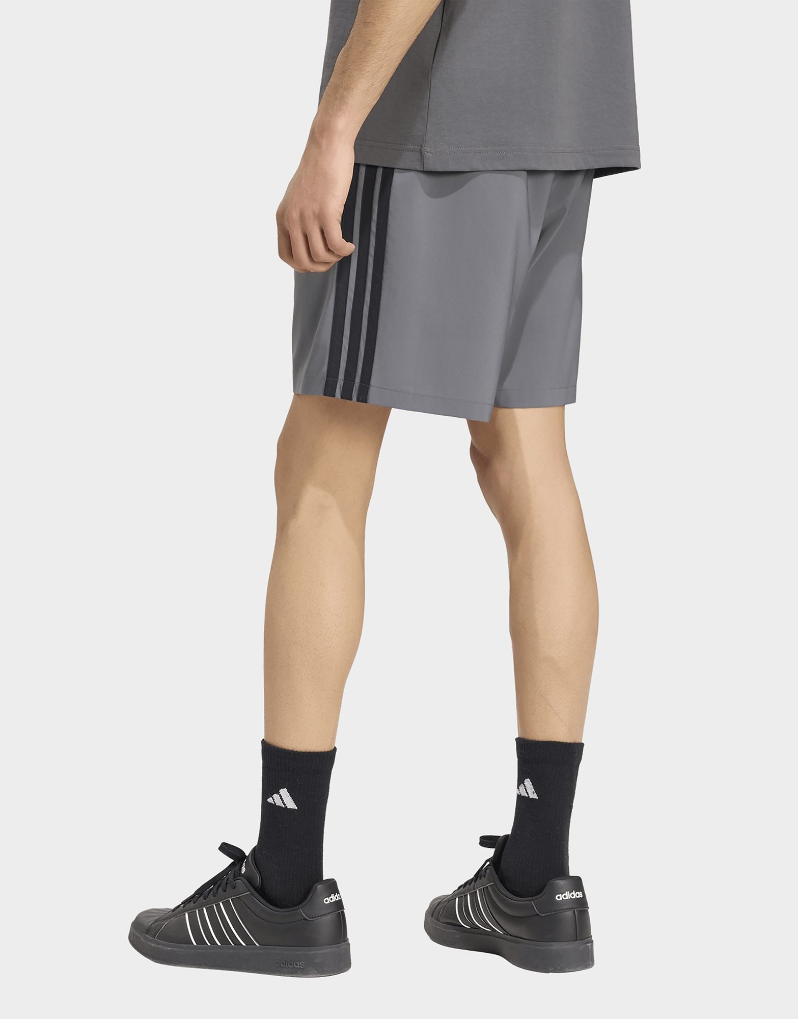adidas Essentials 3-streifen Chelsea Lite Shorts, Gewebt