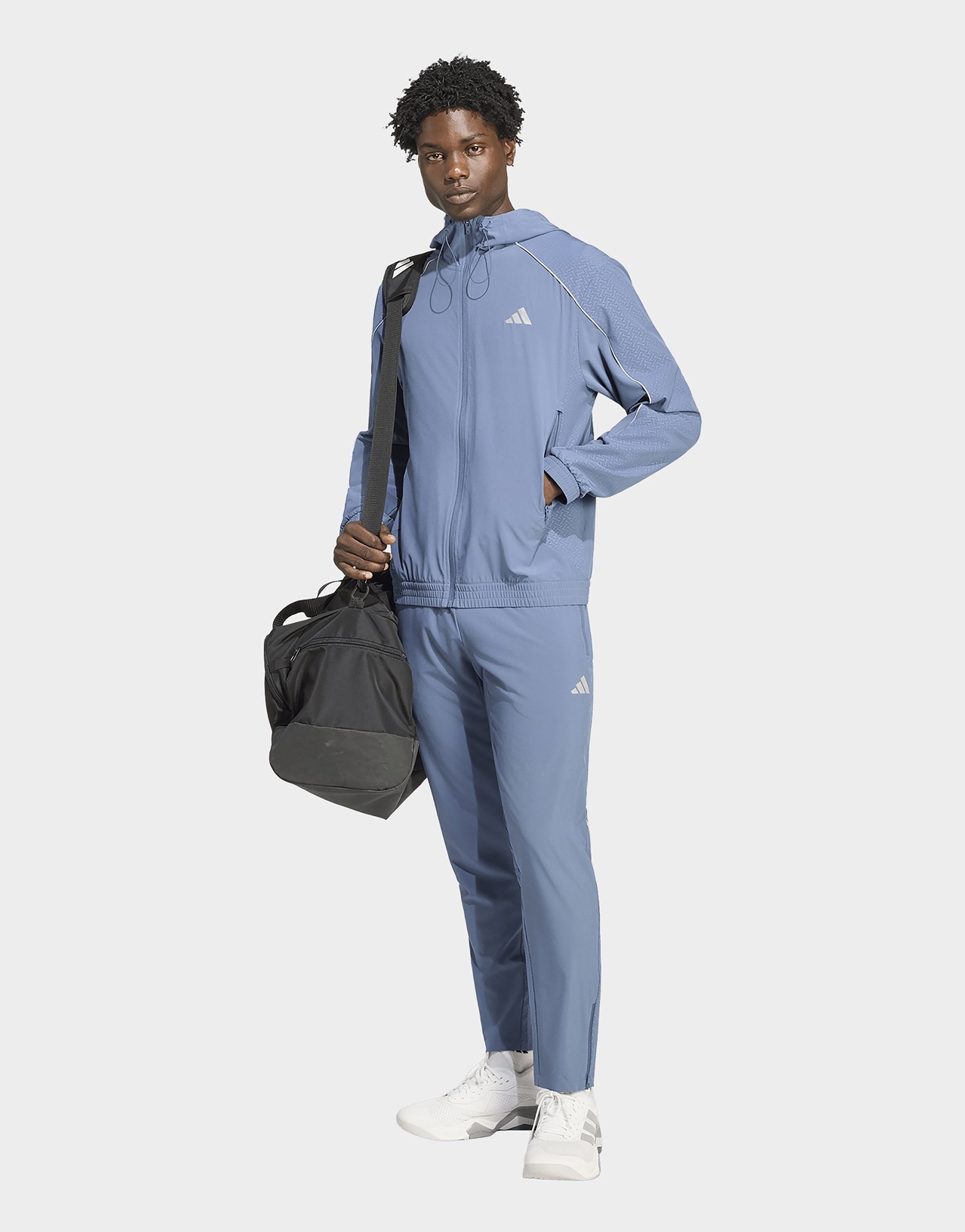 adidas Tech Apparel Slim Trainingshose