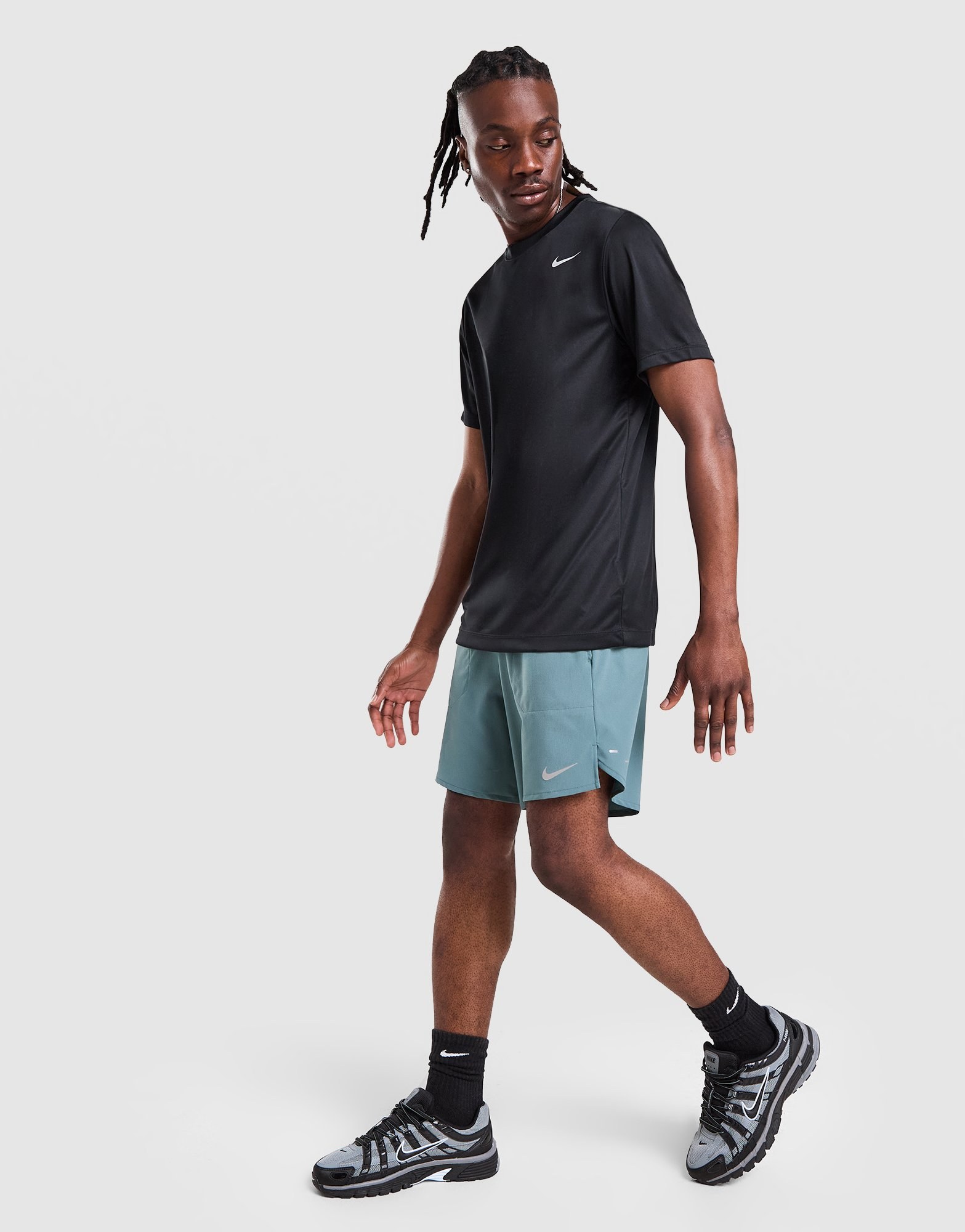 Nike Stride Shorts