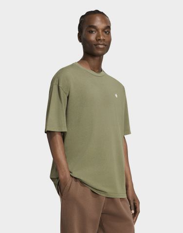 adidas Trefoil Essentials T-shirt, Verwaschene Optik, Locker Geschnitten, Überschnittene Schulter
