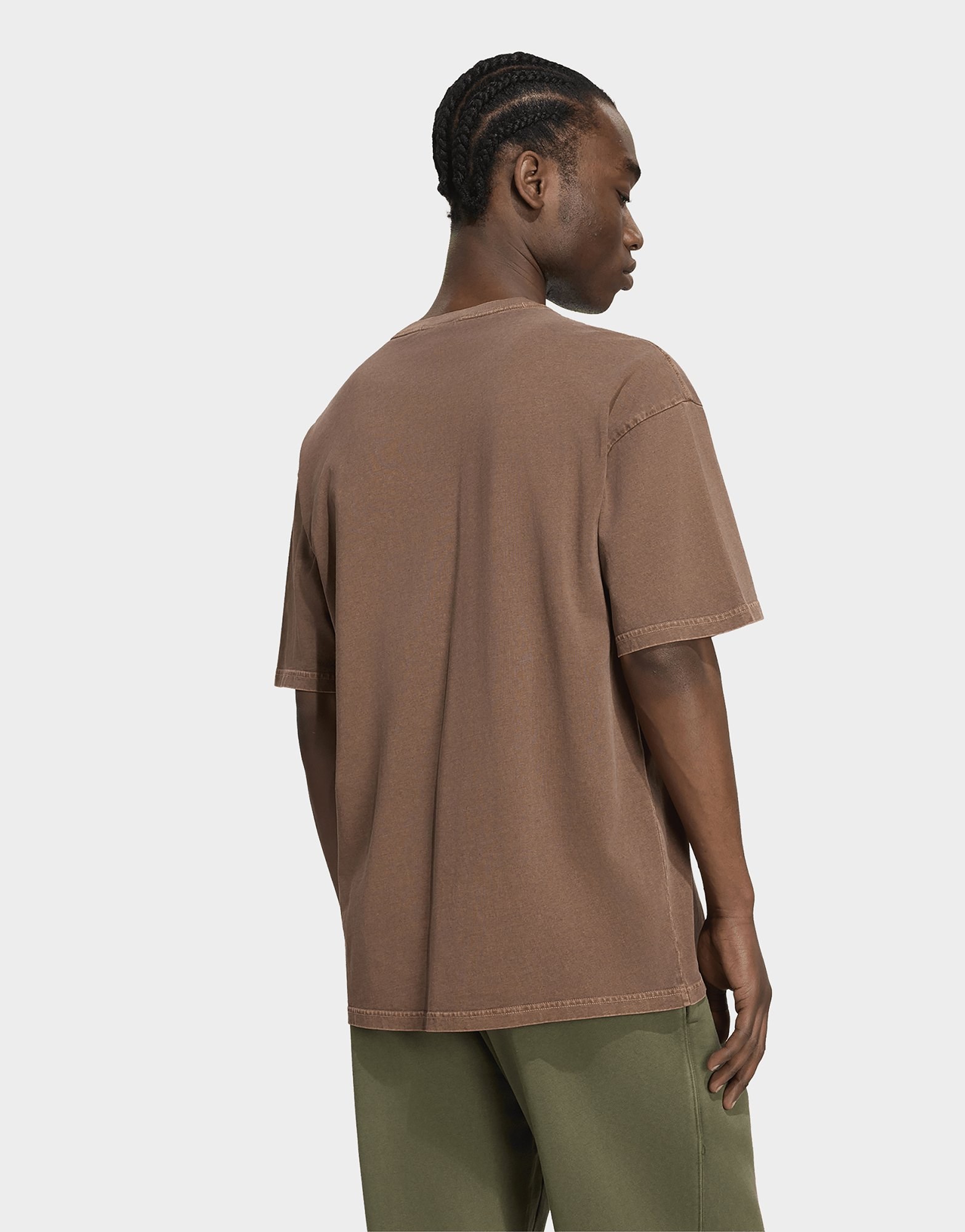 adidas Trefoil Essentials T-shirt, Verwaschene Optik, Locker Geschnitten, Überschnittene Schulter