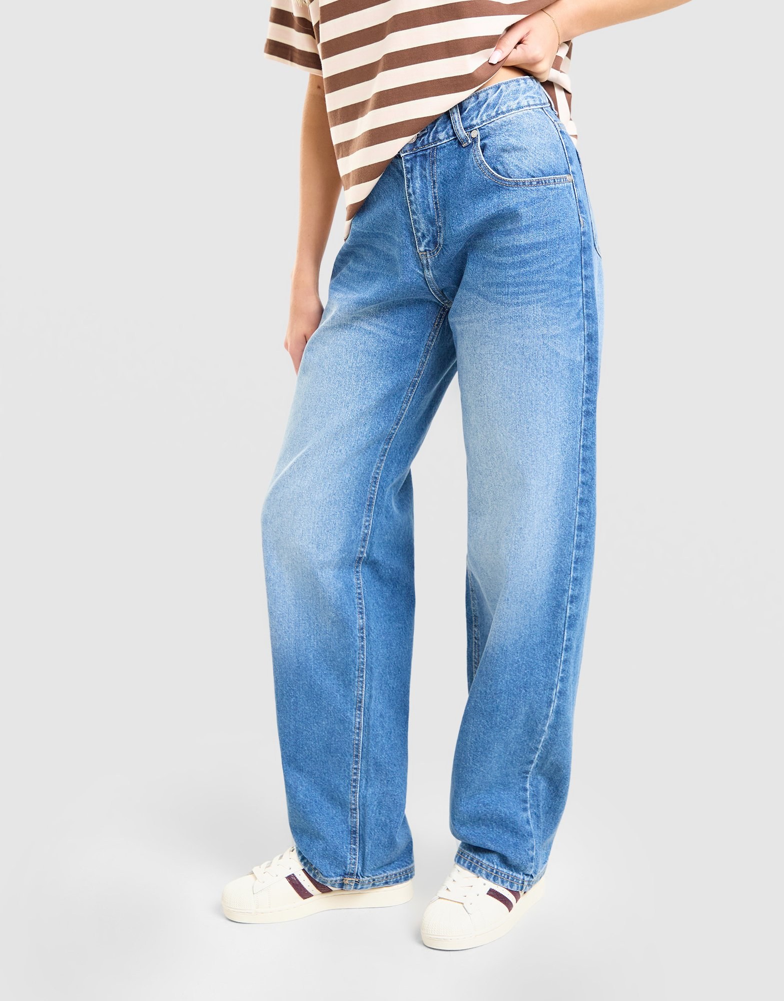 Unlike Humans Mid-Rise Loose Jeans Damen