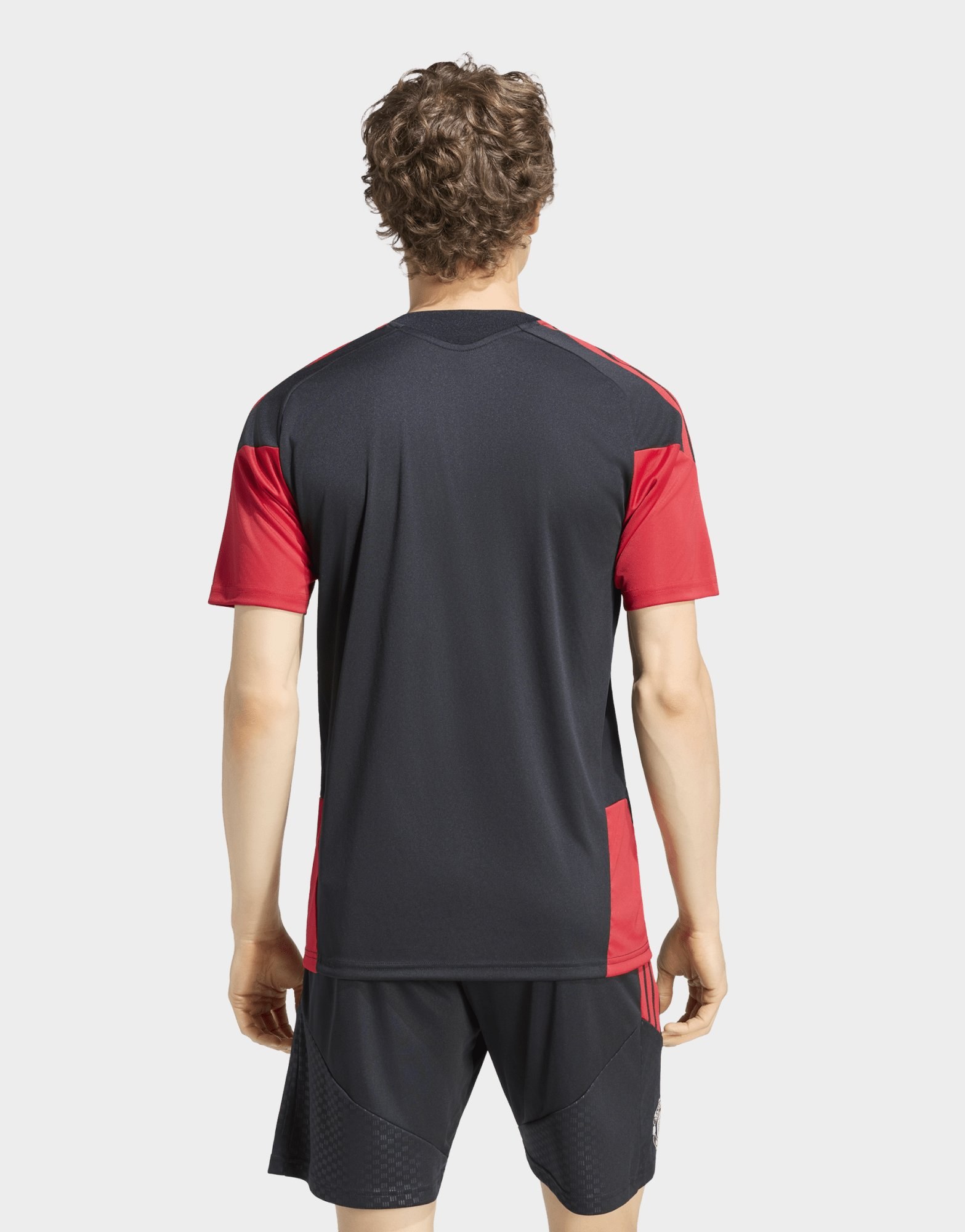 adidas Manchester United 26/27 Tiro Trainingstrikot