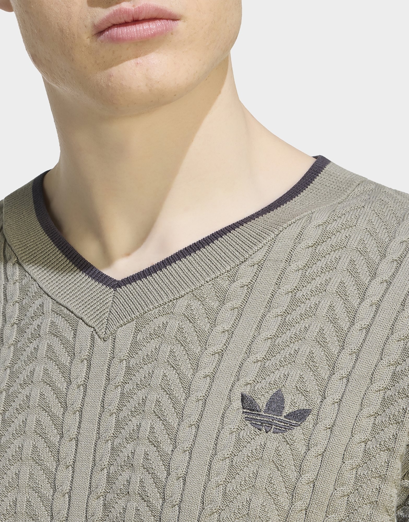 adidas Pullover, Gestrickt, V-ausschnitt, Zopfmuster