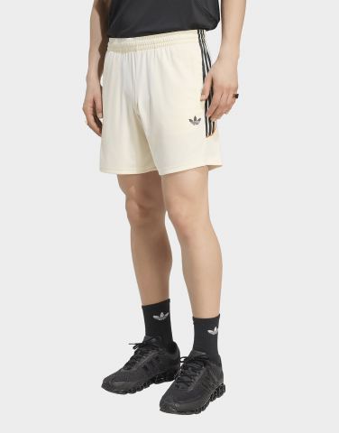 adidas TEAMGEIST 26 SHORTS