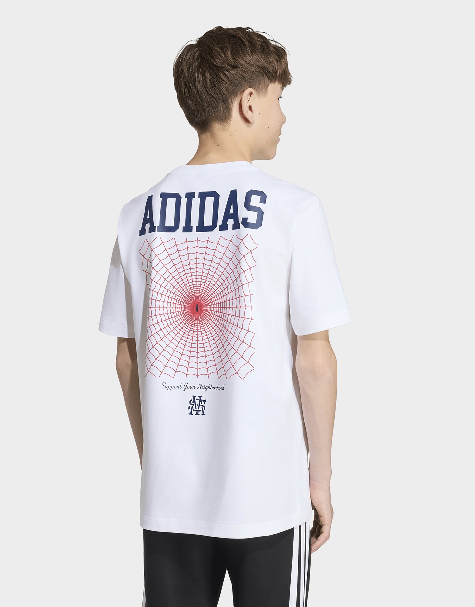 adidas Marvel Spider-Man Grafik T-Shirt