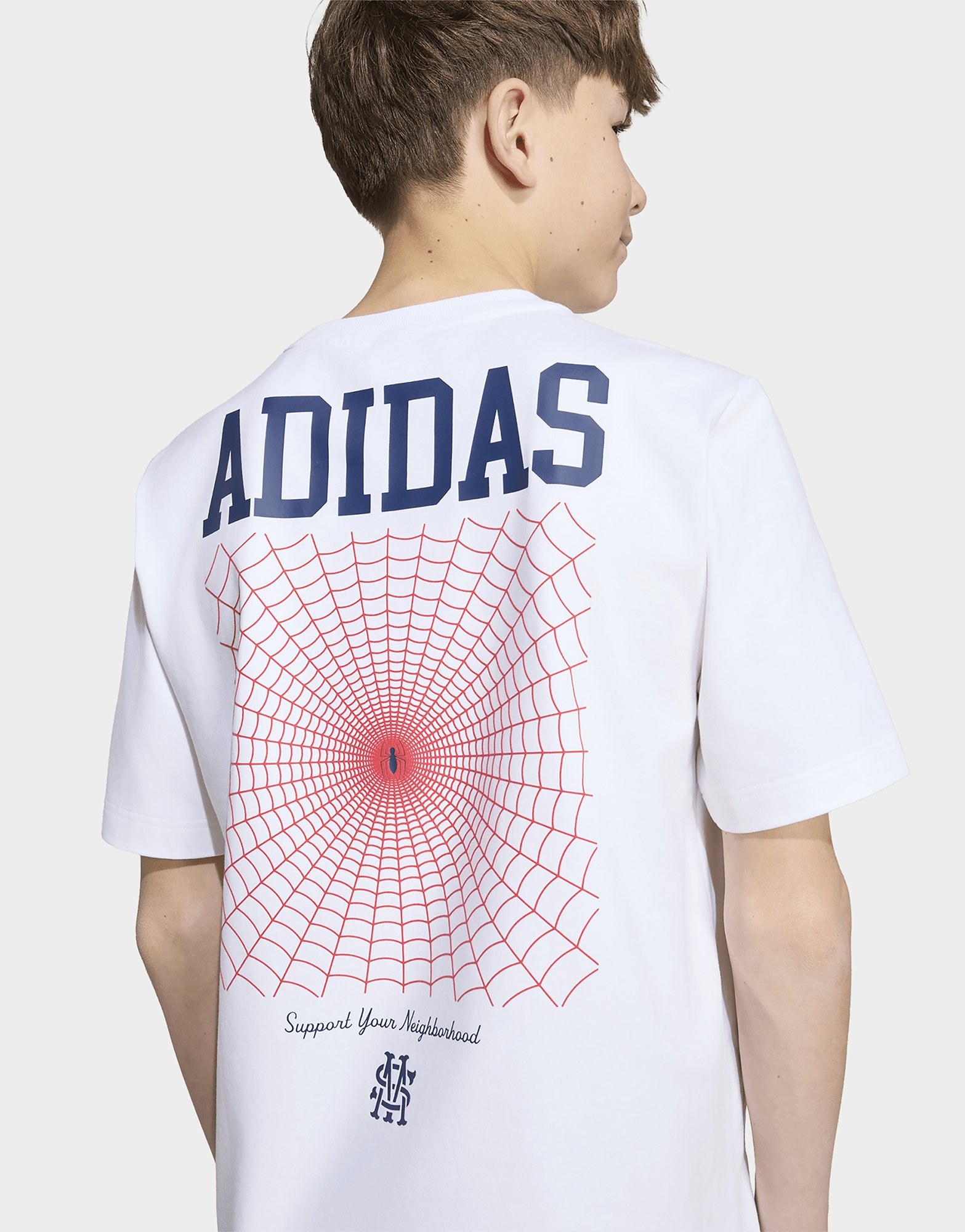 adidas Marvel Spider-Man Grafik T-Shirt