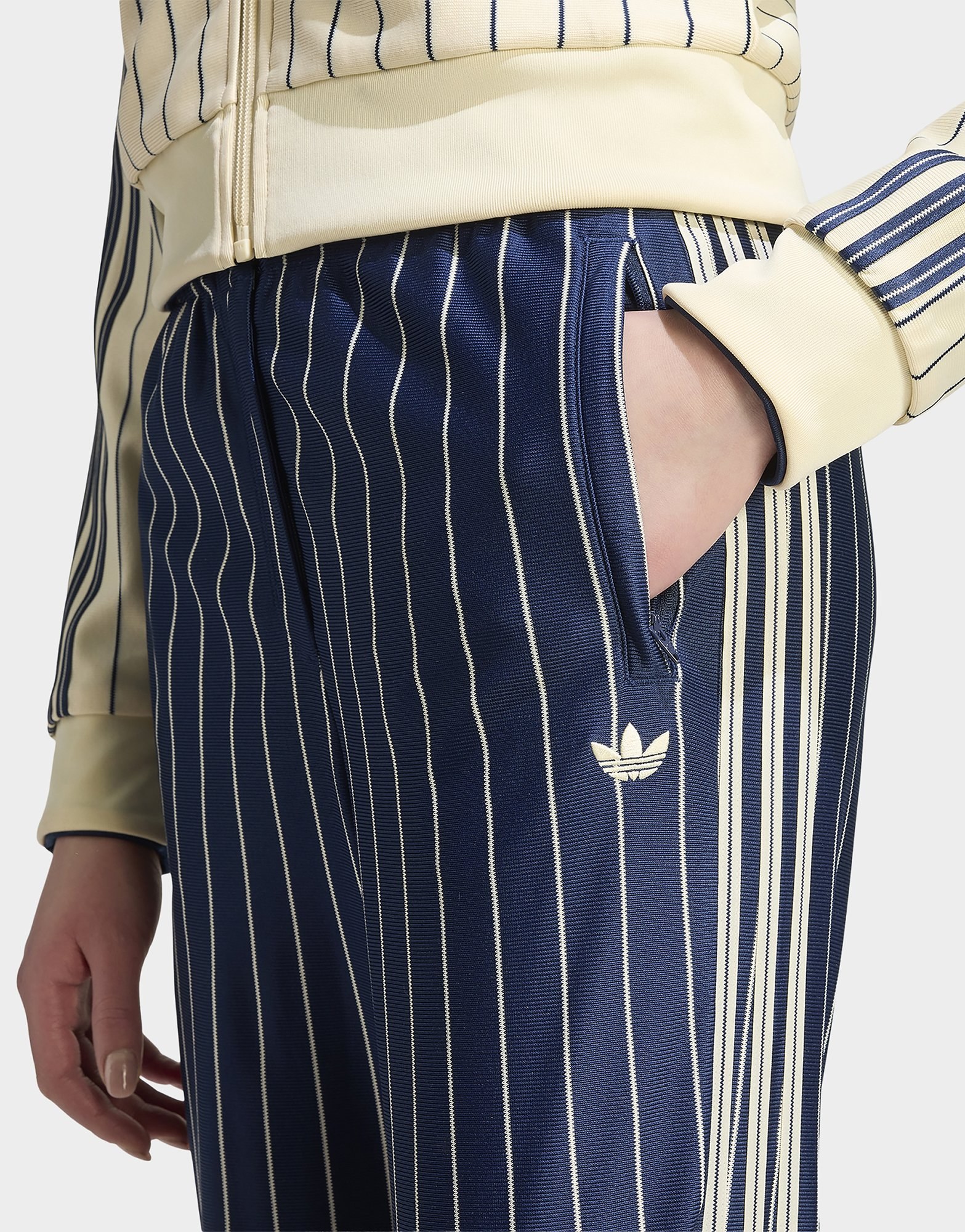 adidas Pinstripe Firebird Trainingshose