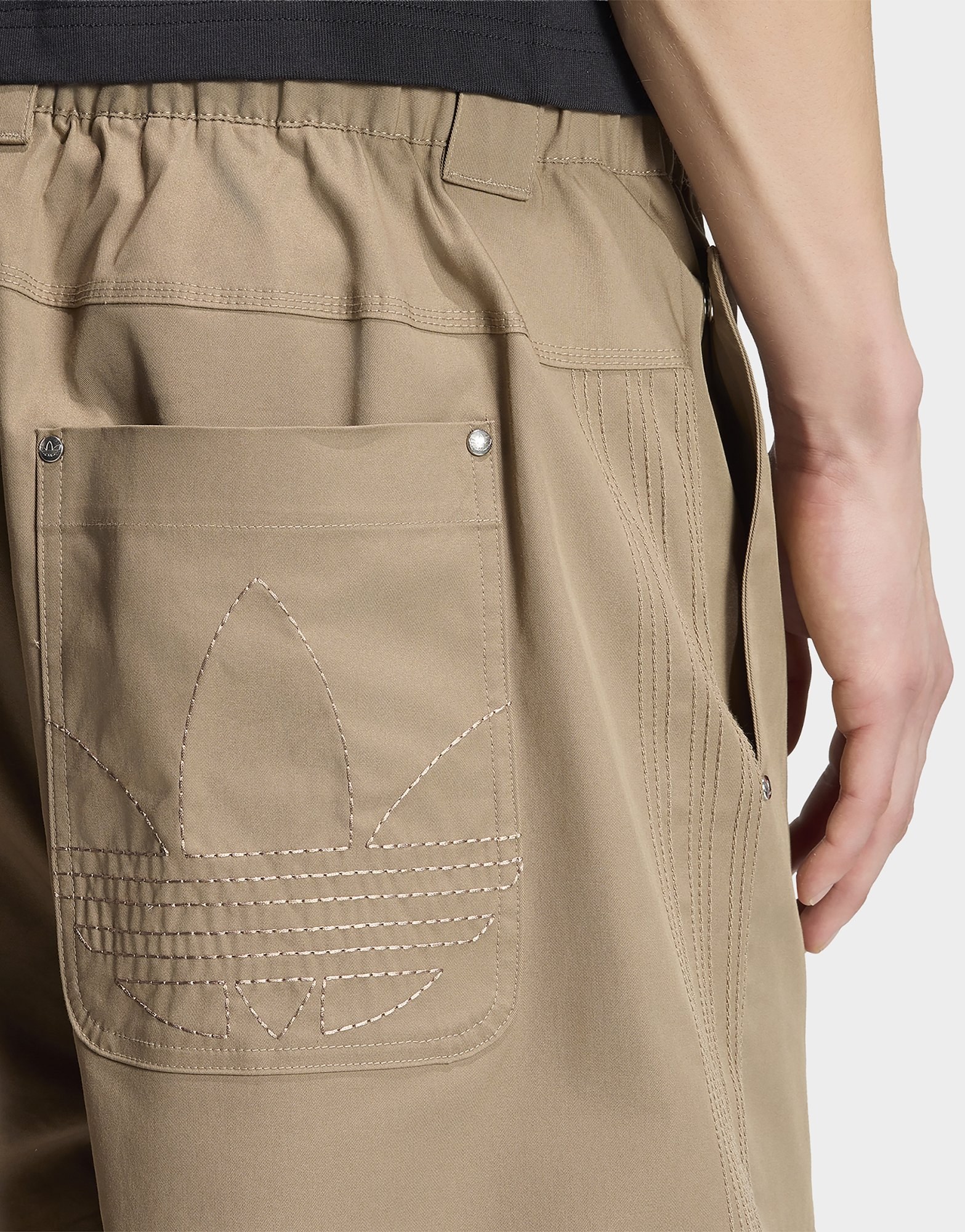 adidas Premium Essentials Weite Hose