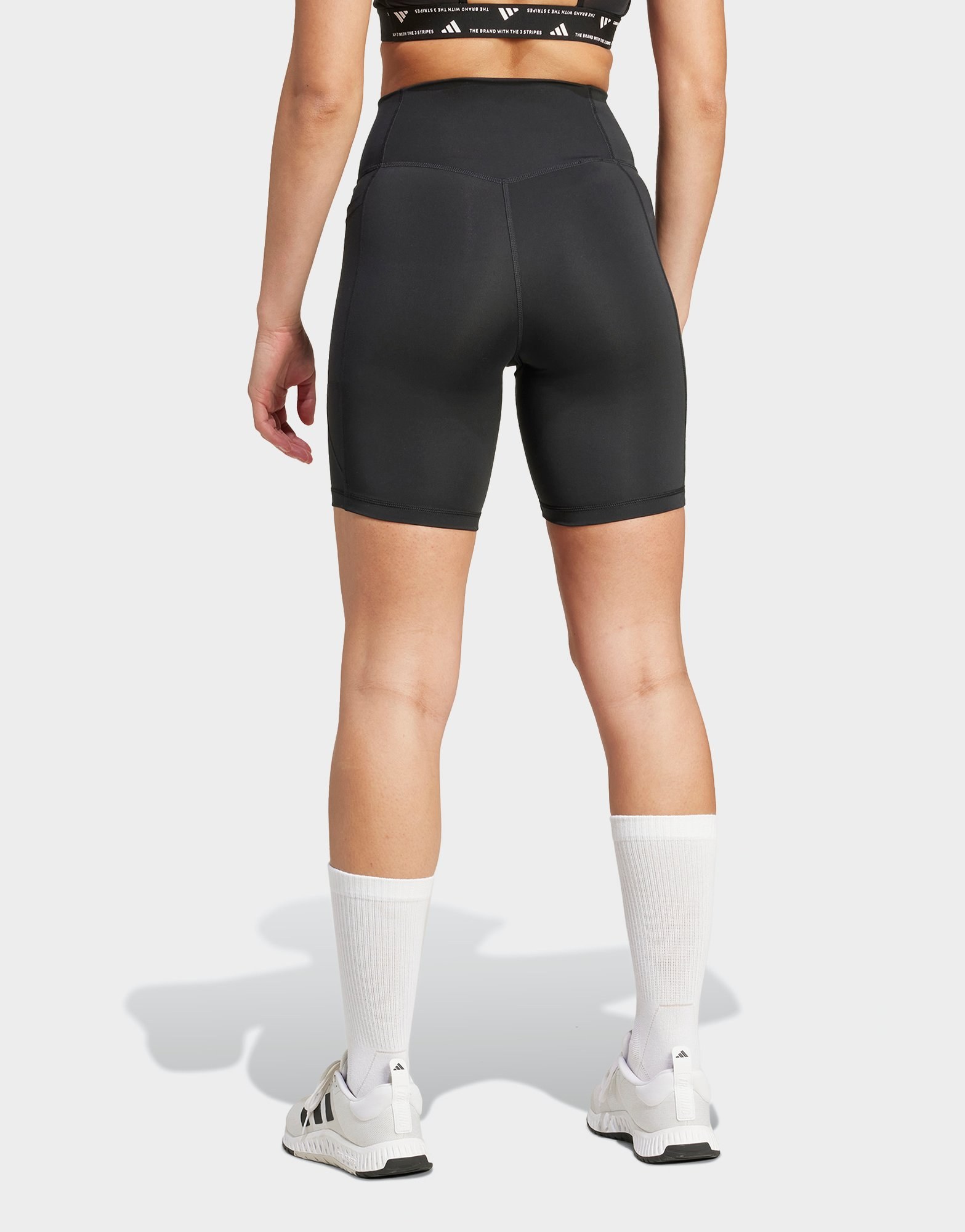 adidas Optimé Essentials Kurze Leggings Mit Tasche, 18 Cm