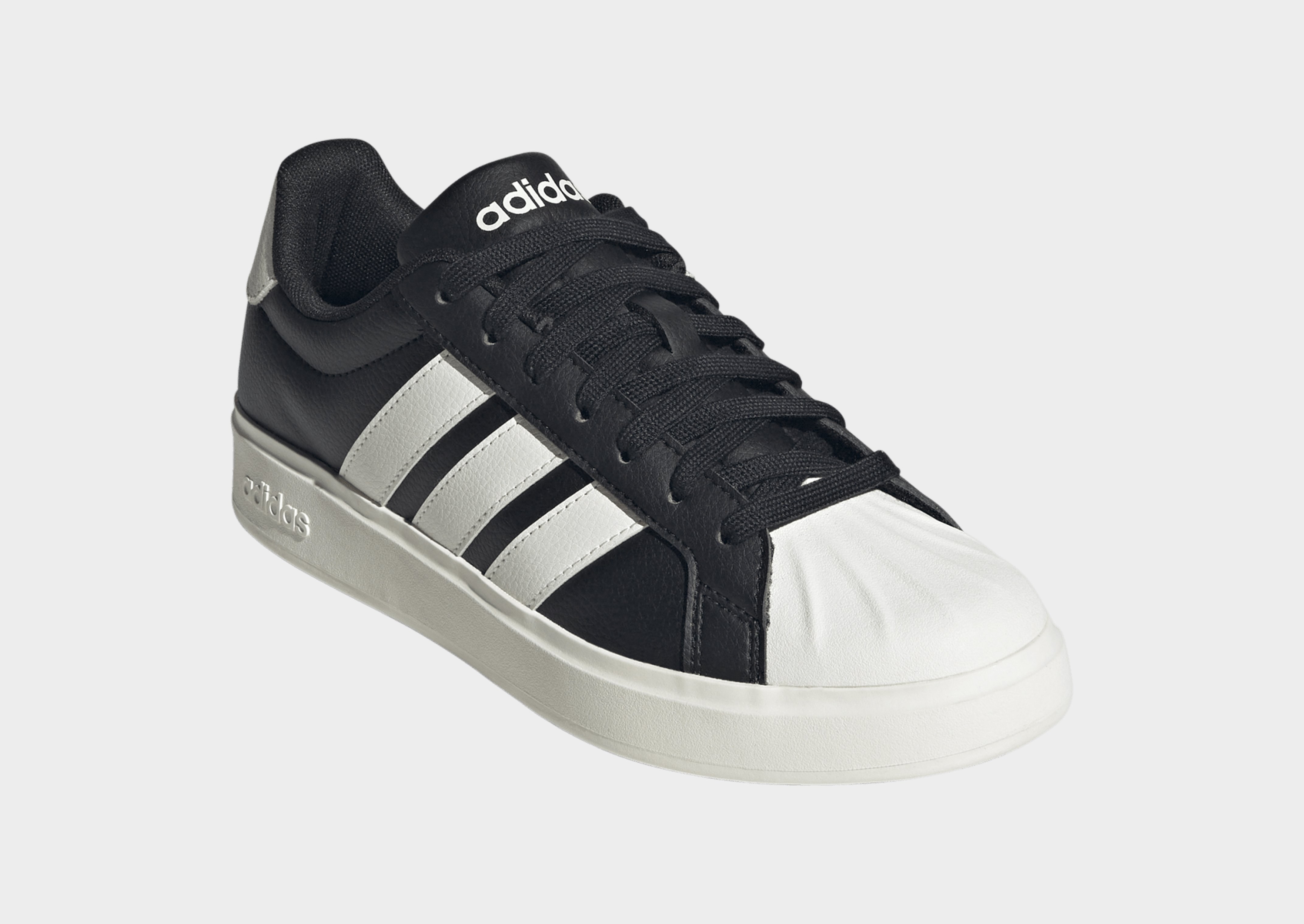 adidas Streettalk