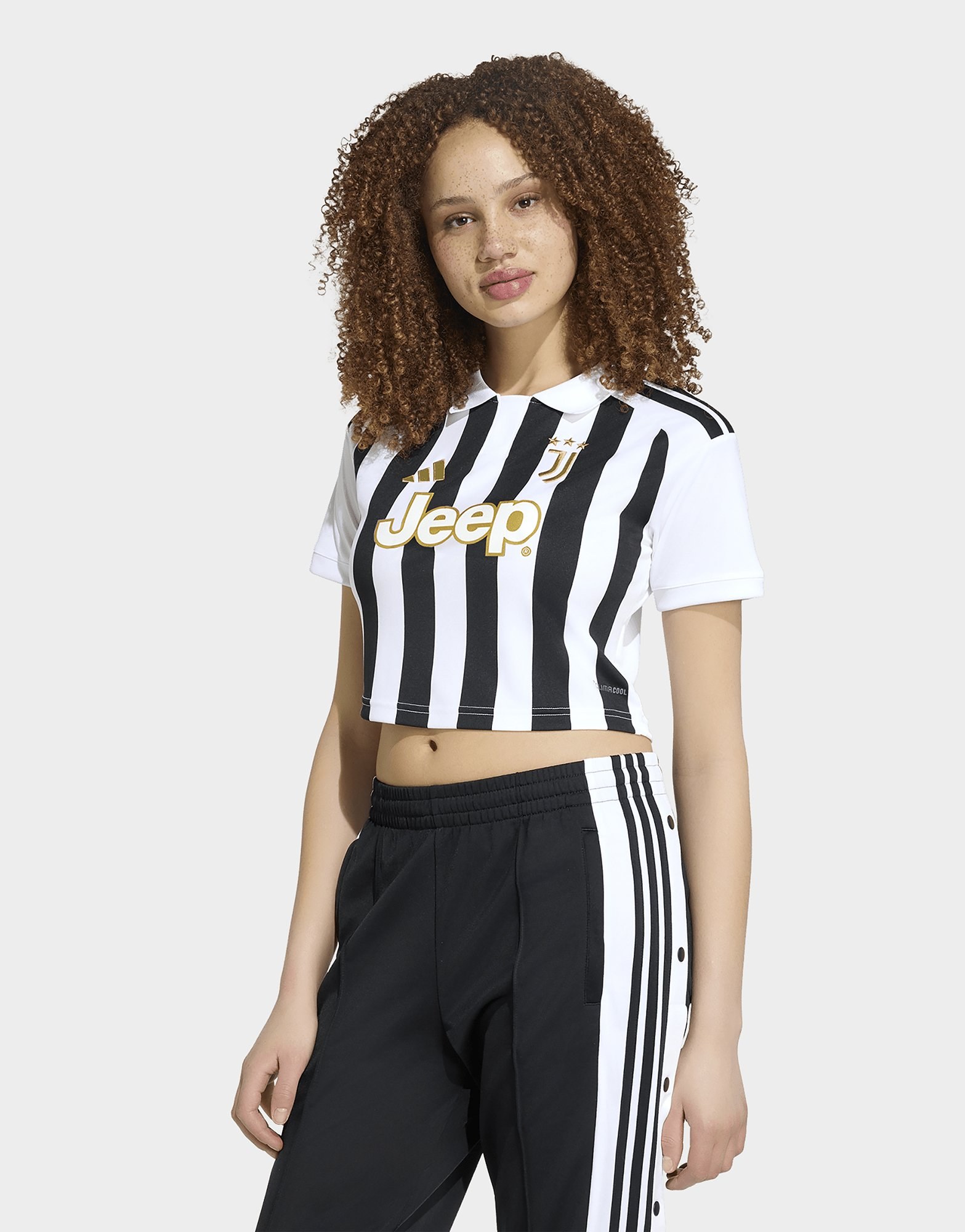 adidas Juventus Turin 26/27 Heimtrikot, kürzer geschnitten