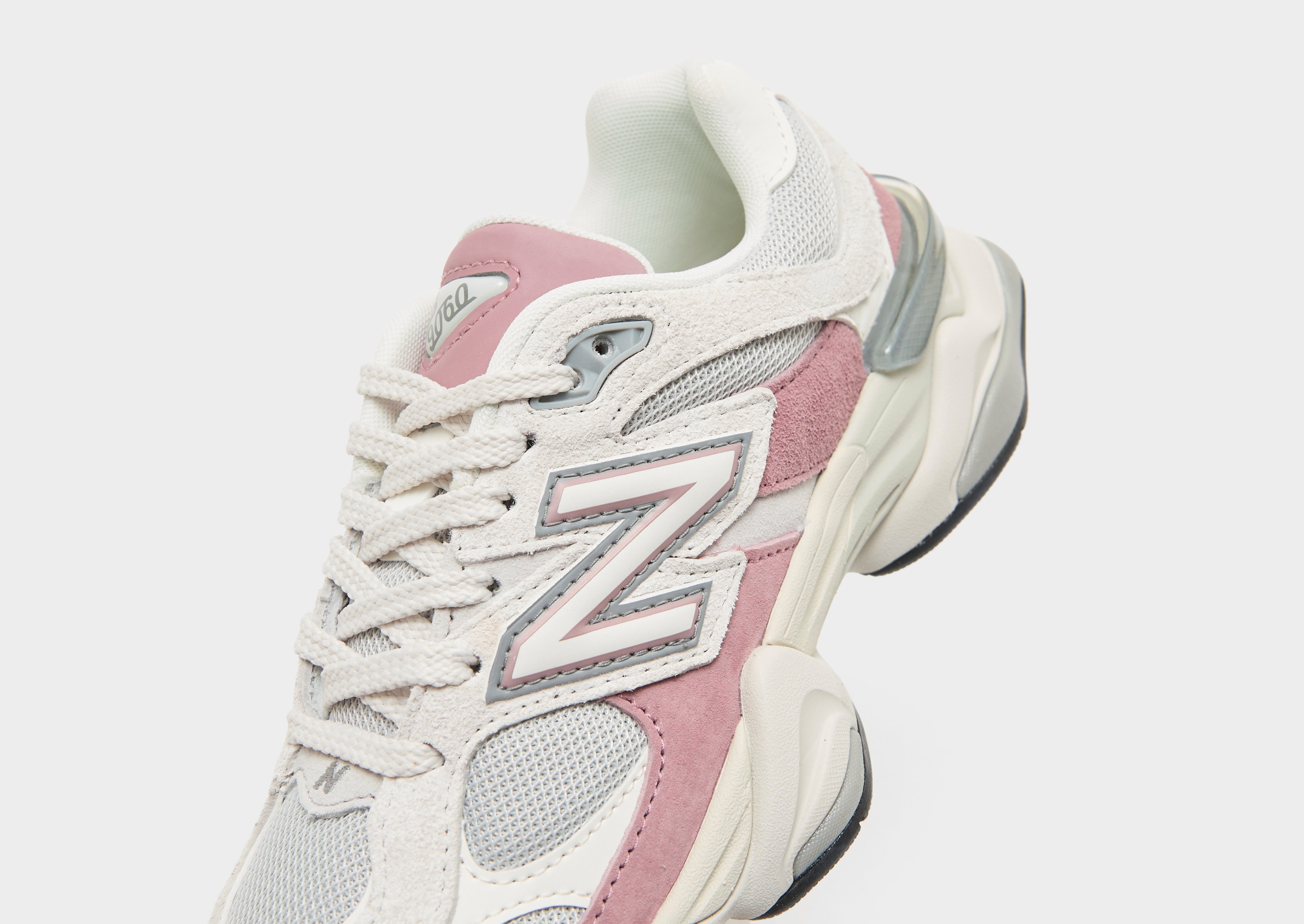 New Balance 9060 Damen