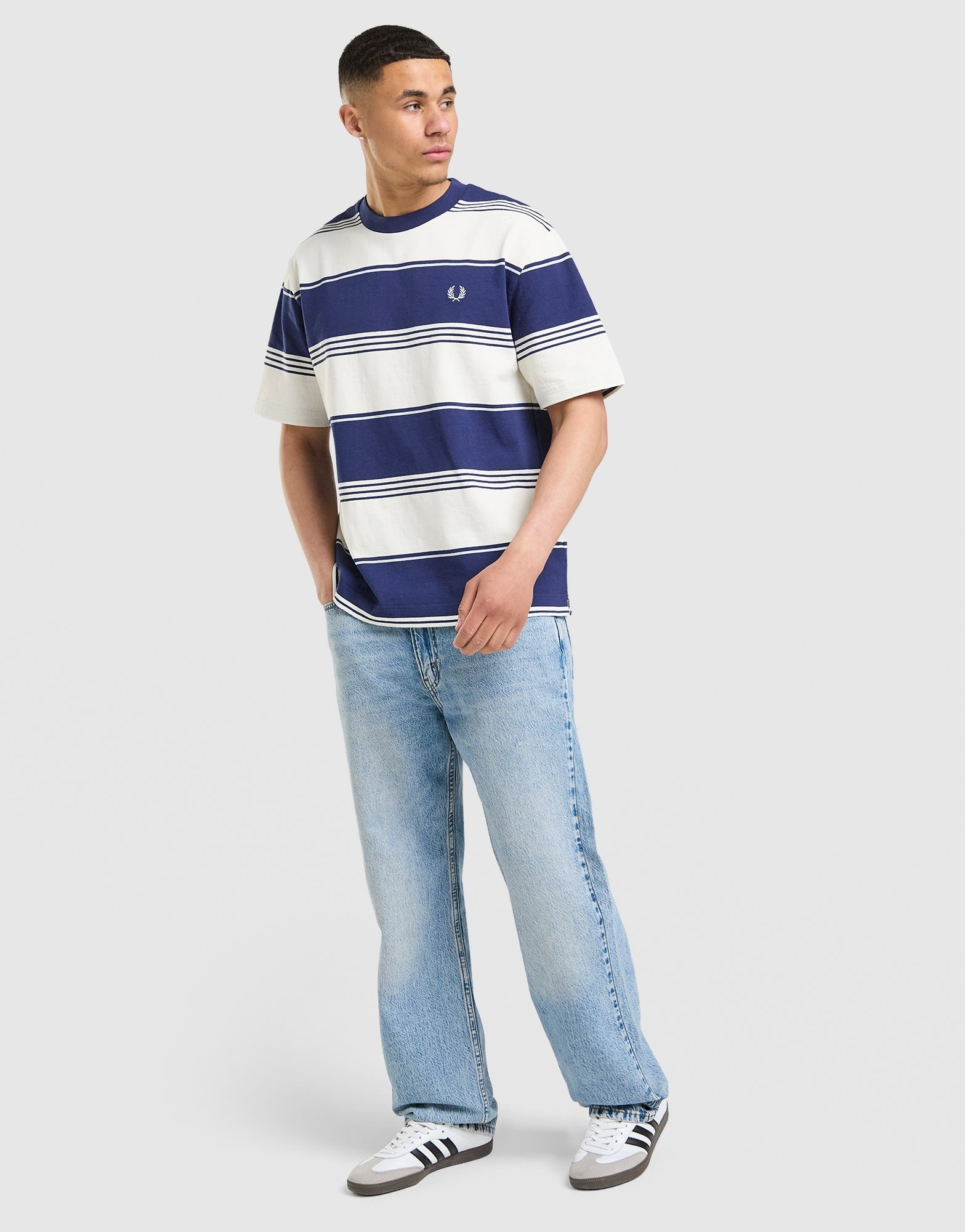 LEVI'S 565 Loose Straight Jeans