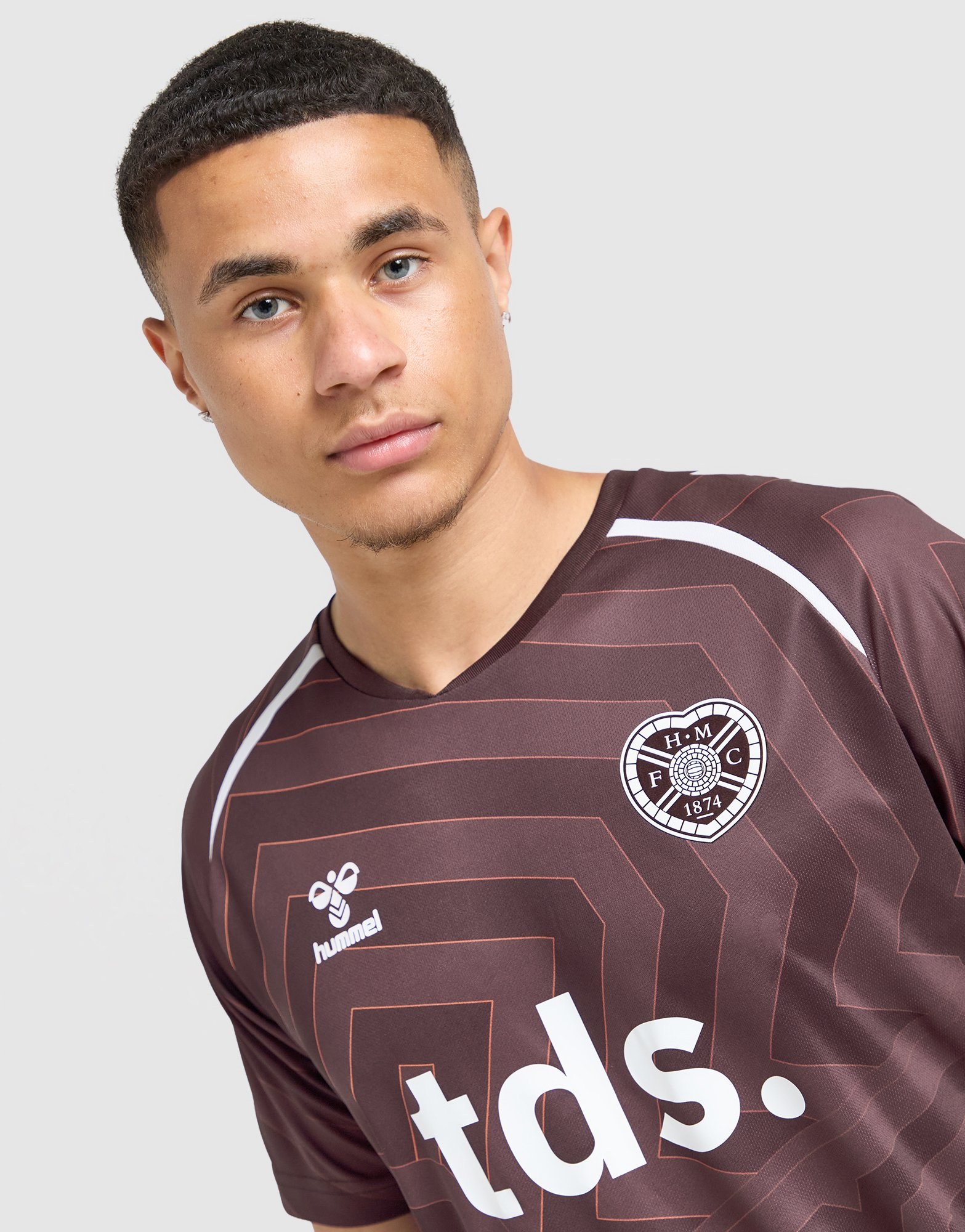 Hummel Hearts 2026/27 Aufwärmtrikot