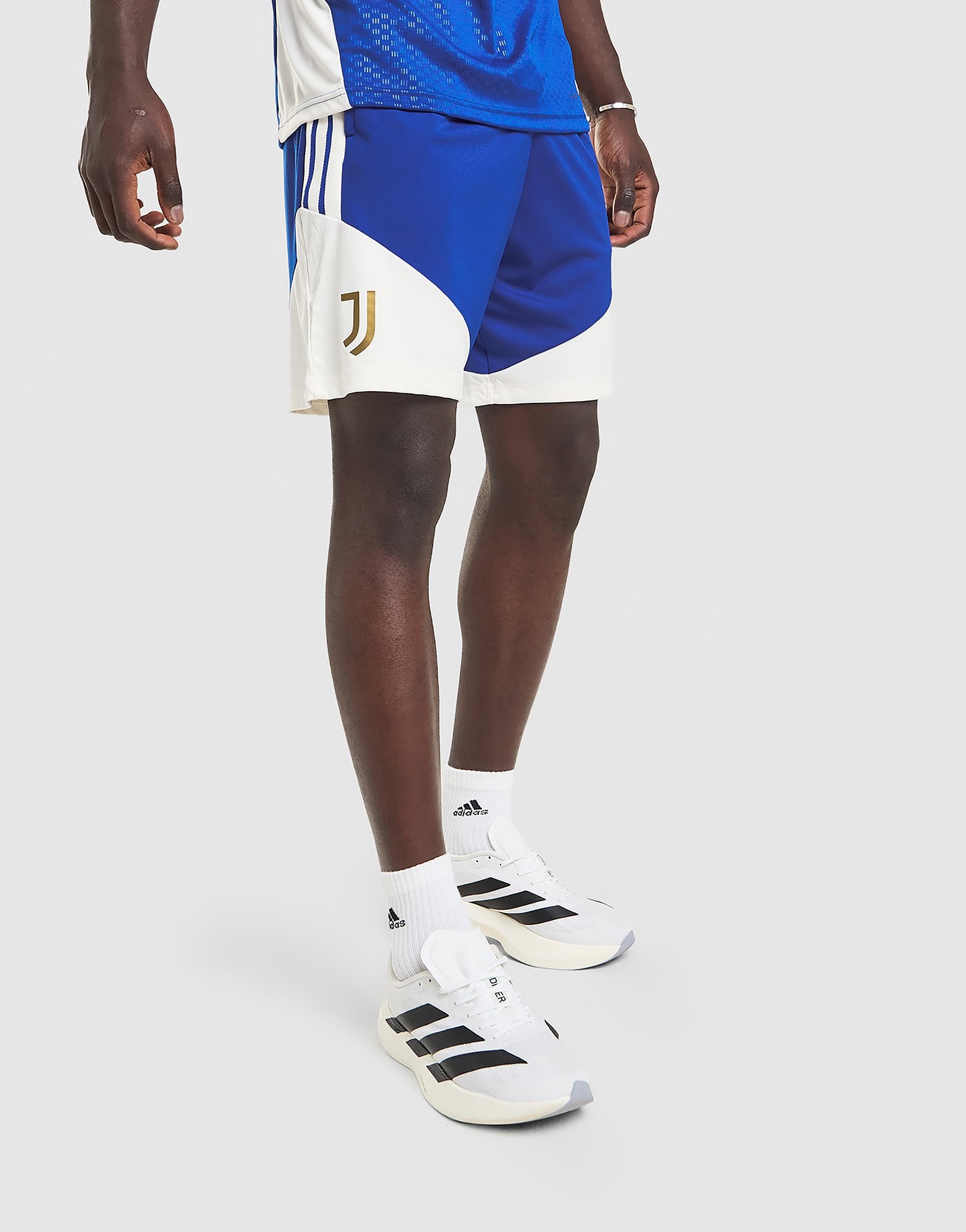 adidas Juventus Tiro 26 Trainingstrikot-Shorts