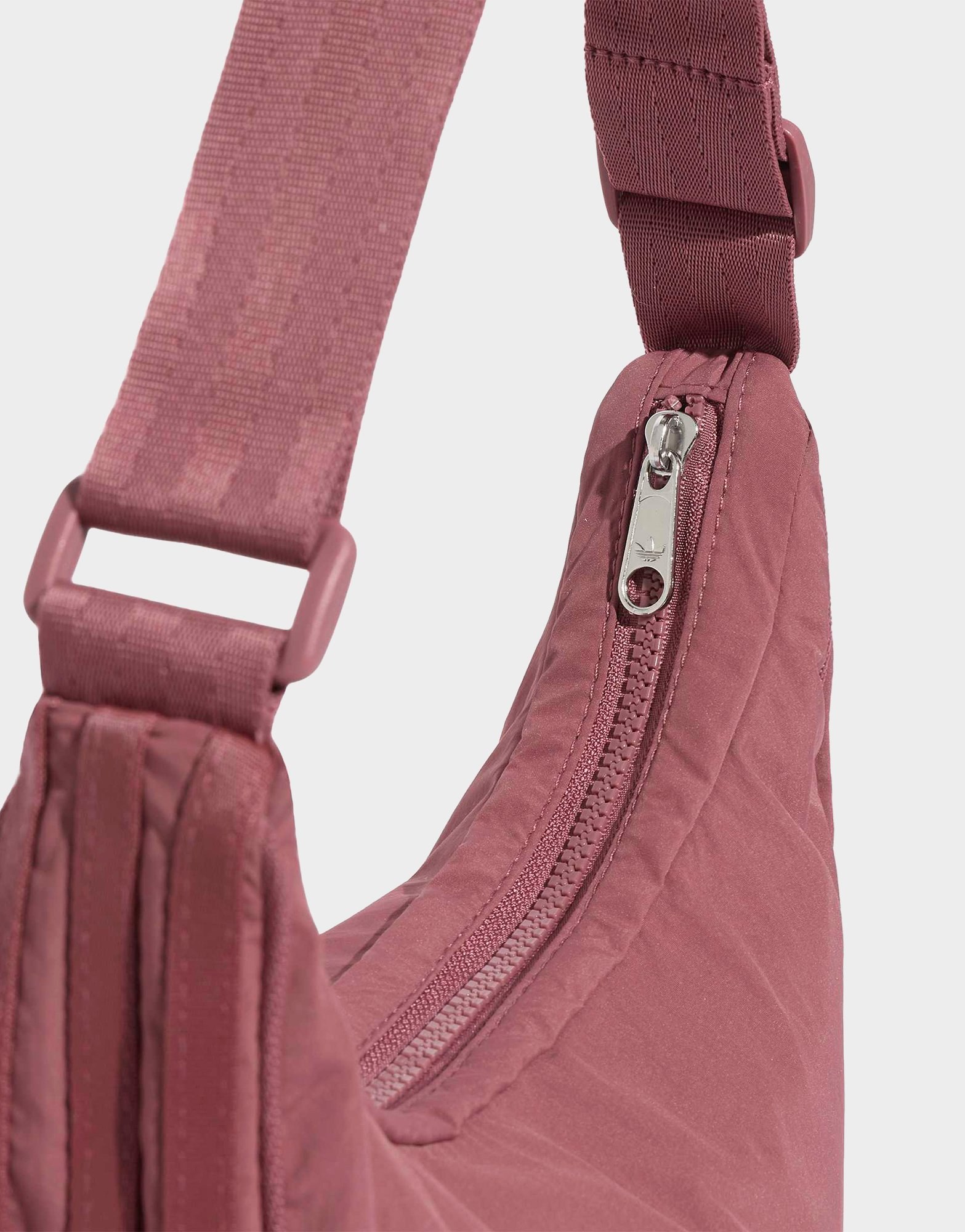 adidas adidas EVERYDAY ICONS HALBMONDFÖRMIGE HANDTASCHE