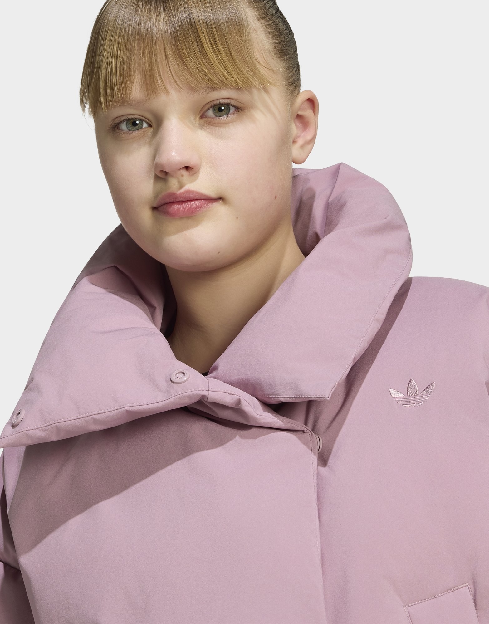 adidas Puffer Jacke, Oversize-passform