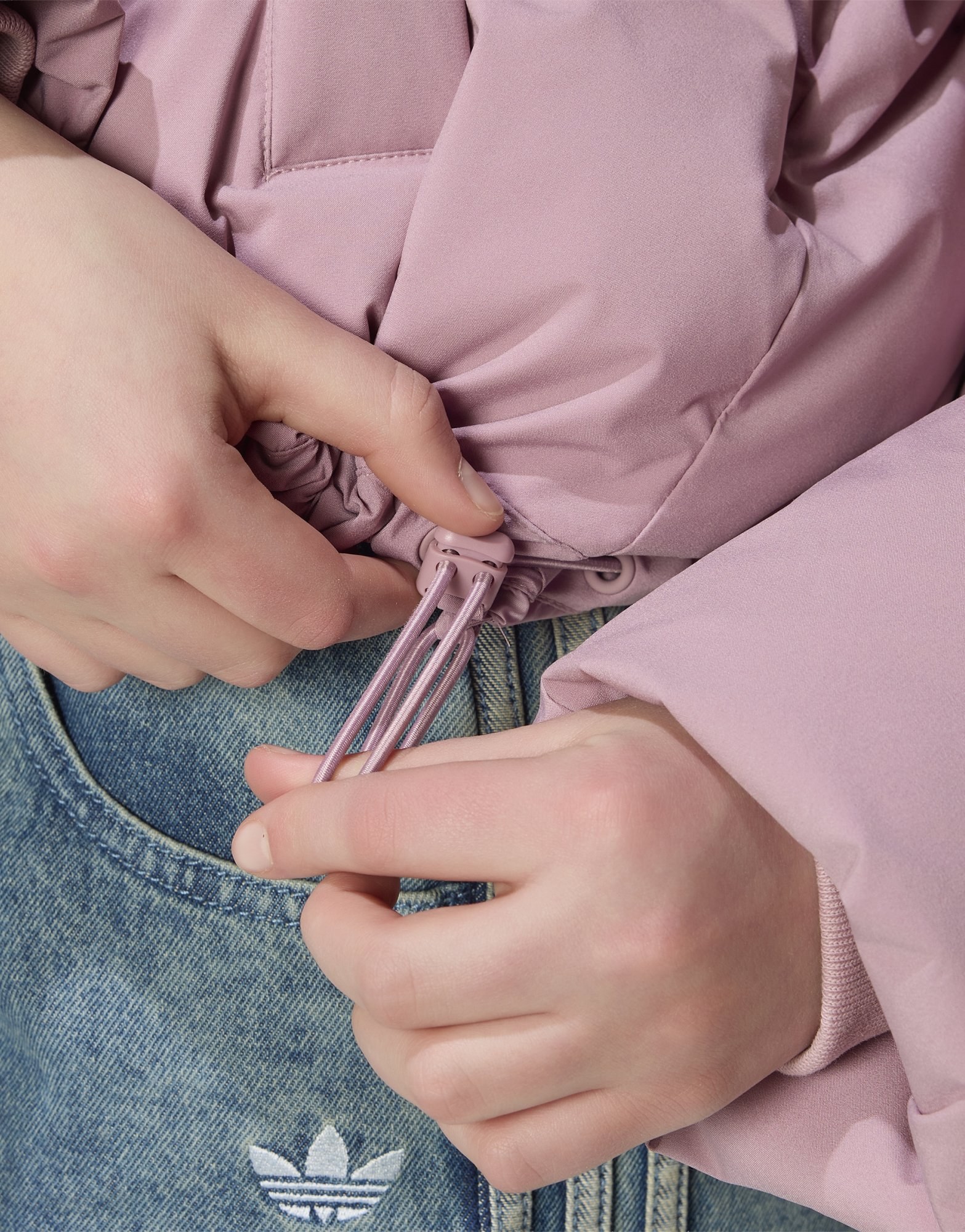 adidas Puffer Jacke, Oversize-passform