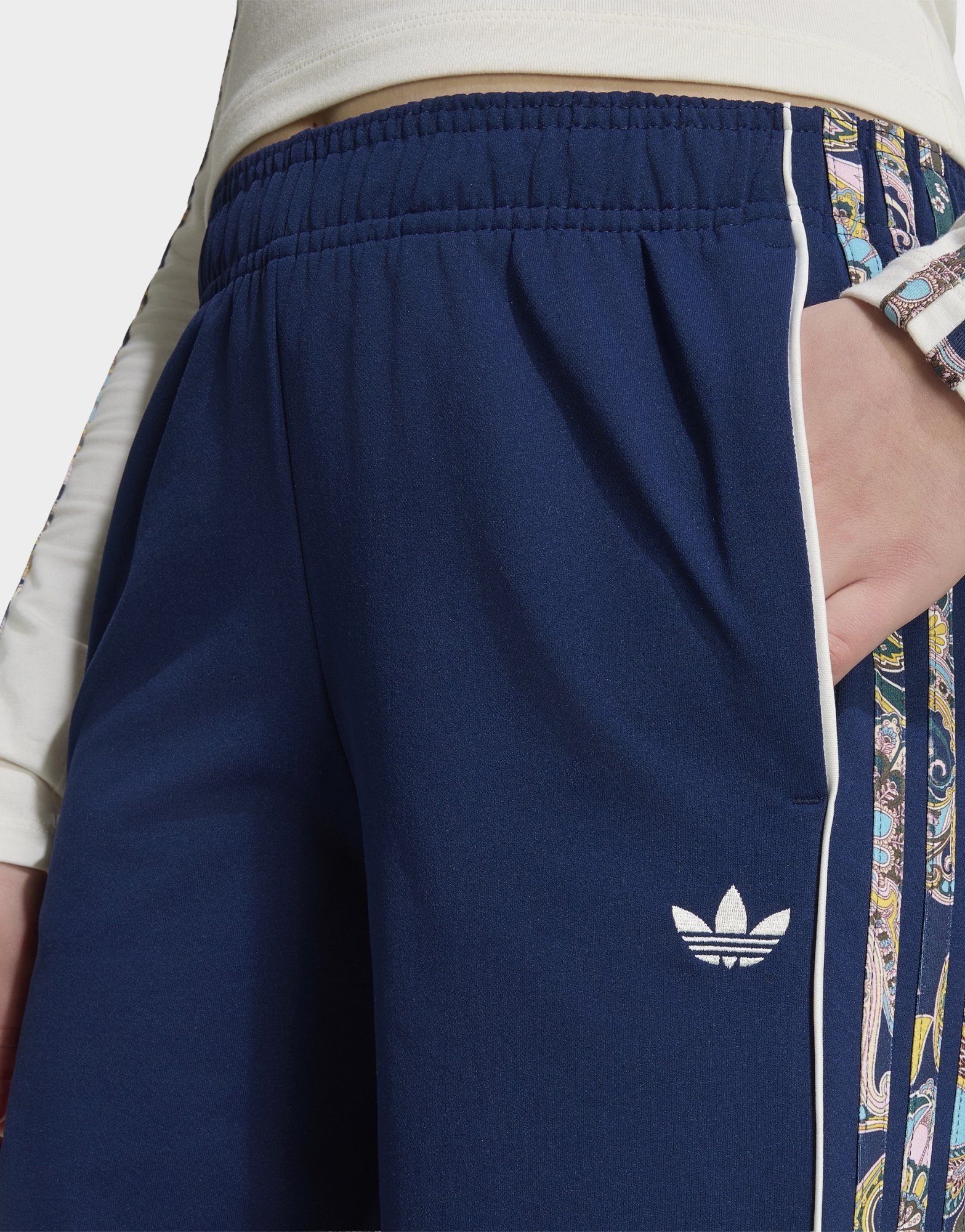 adidas Sst Loose Paisley Trainingshose