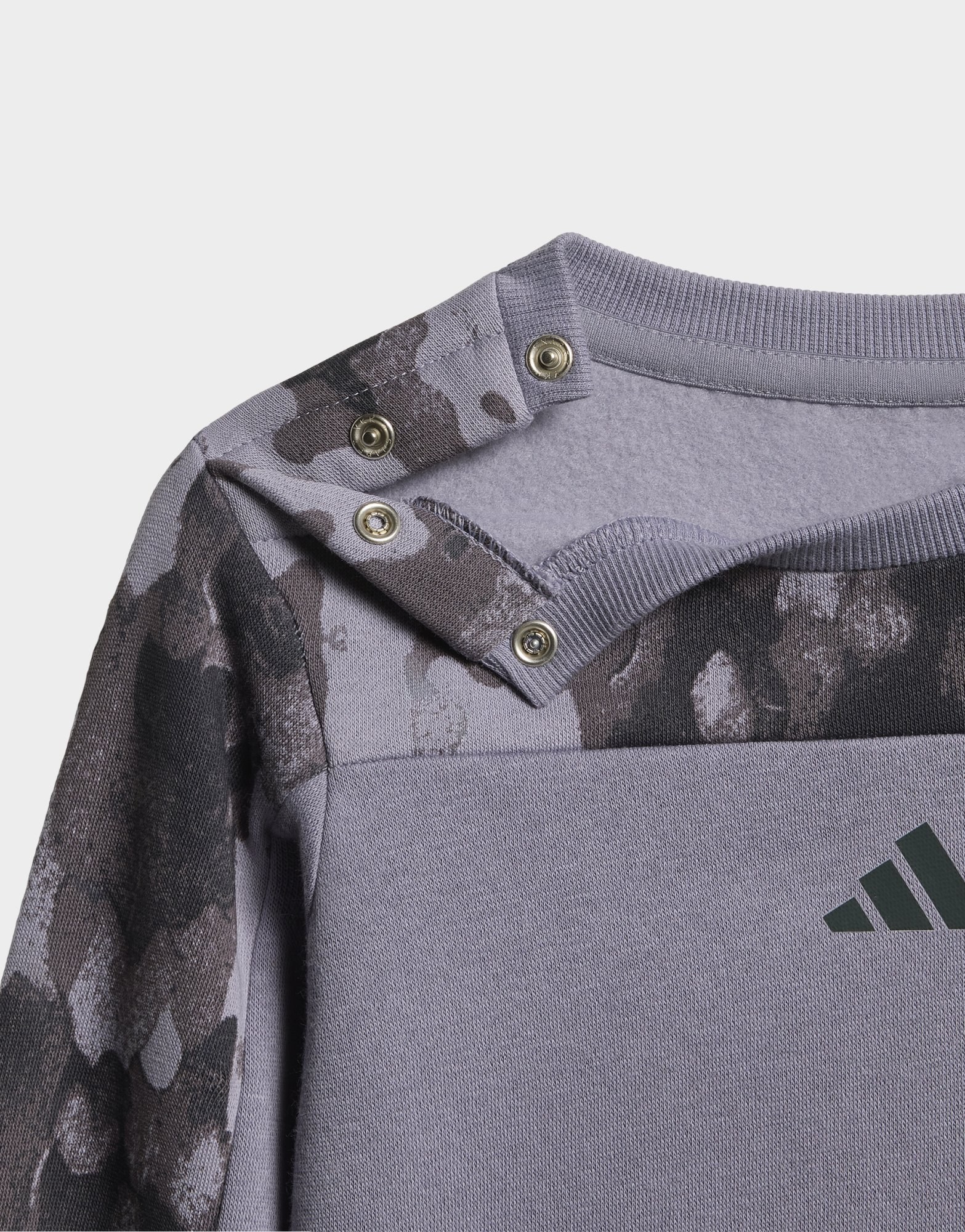 adidas Seasonal Essentials Camo Kids Jogginganzug, Fleece