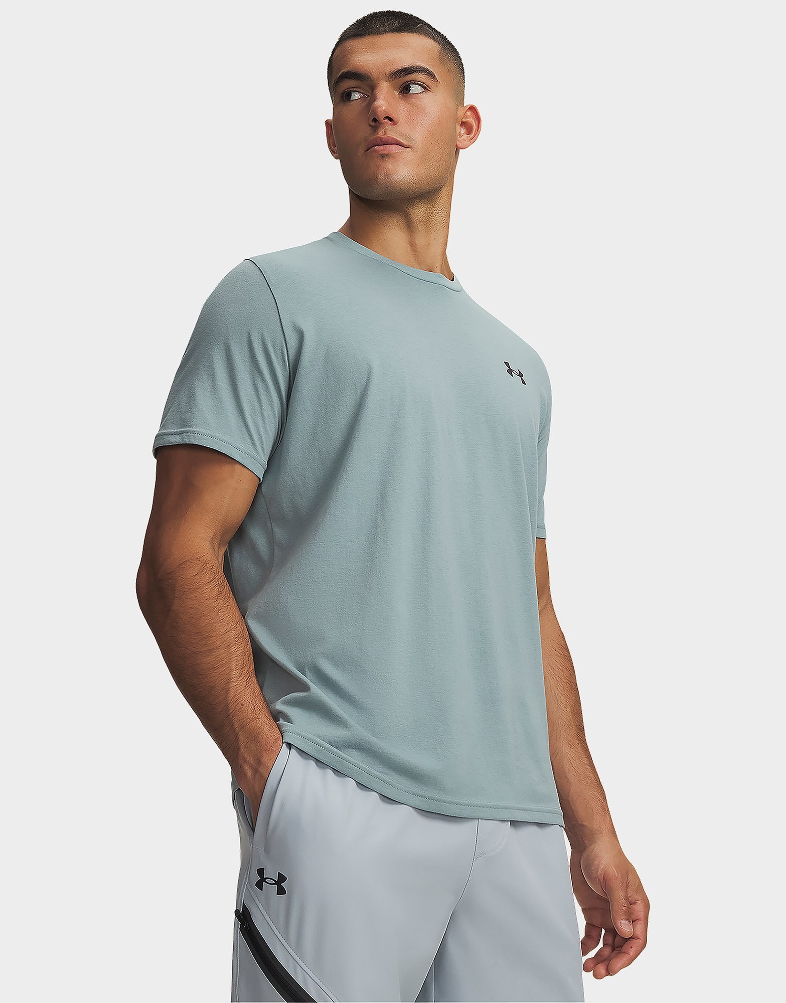Under Armour Center Logo T-Shirt